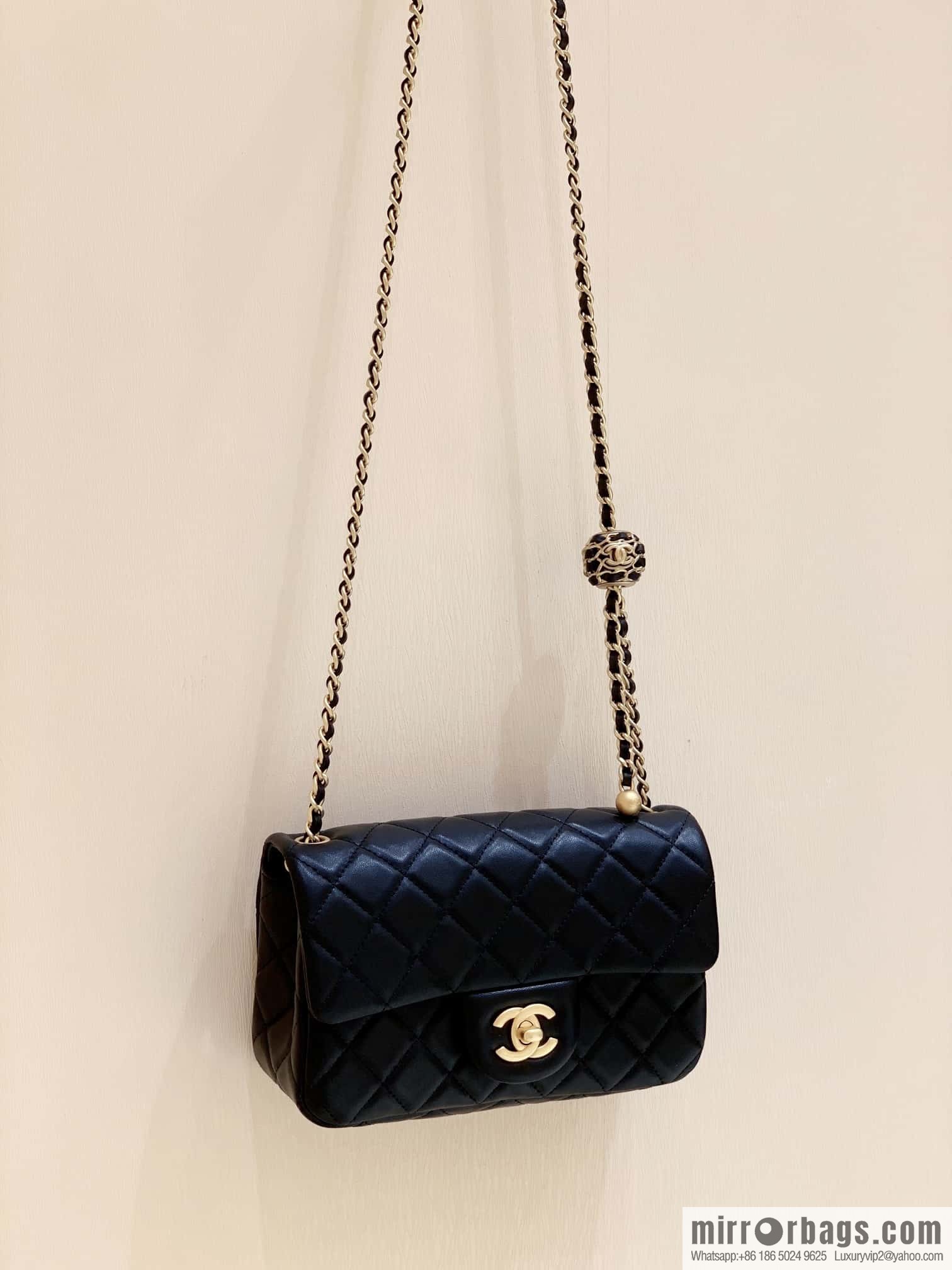 CHANEL 22P Latest Walnut Golden Ball AS1787