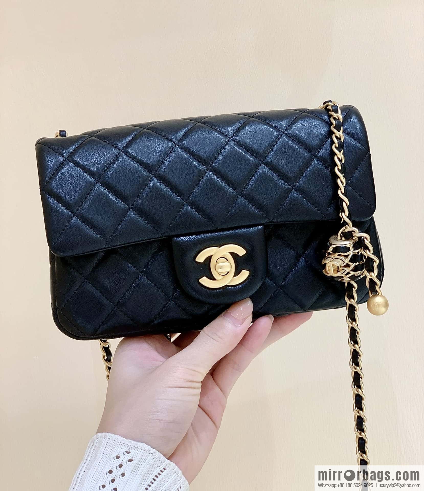 CHANEL 22P Latest Walnut Golden Ball AS1787