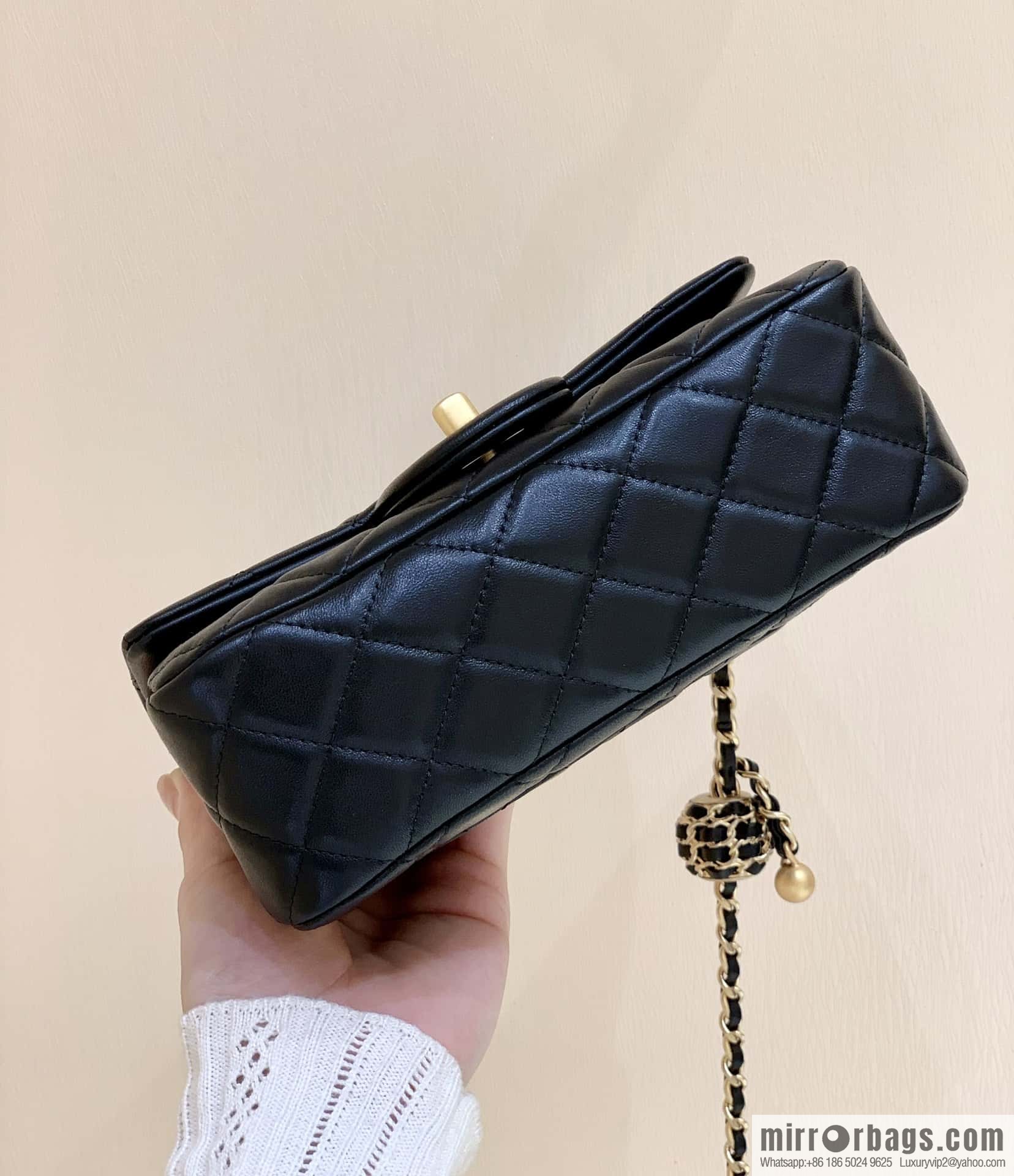 CHANEL 22P Latest Walnut Golden Ball AS1787