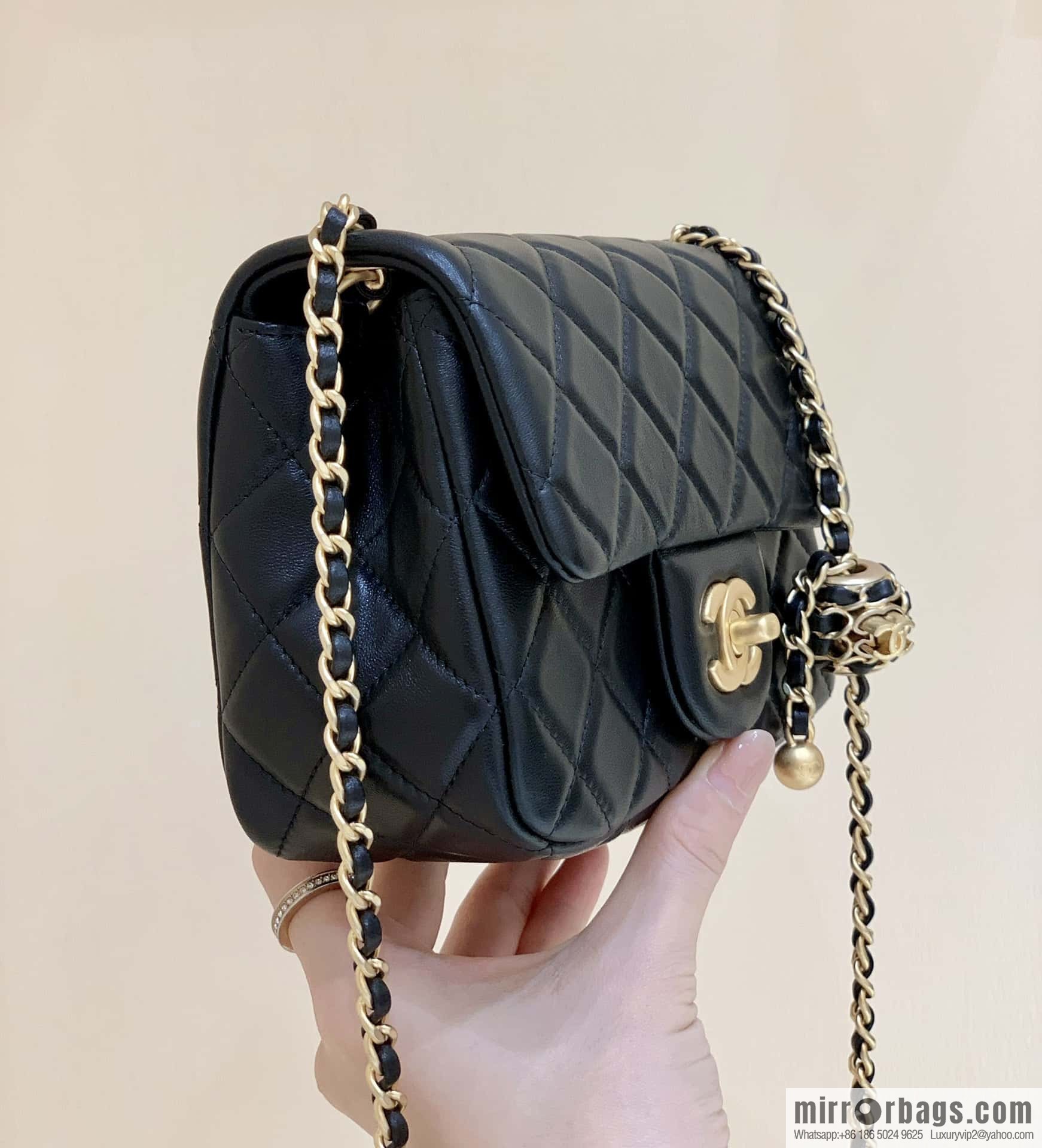 CHANEL 22P Latest Walnut Golden Ball AS1786