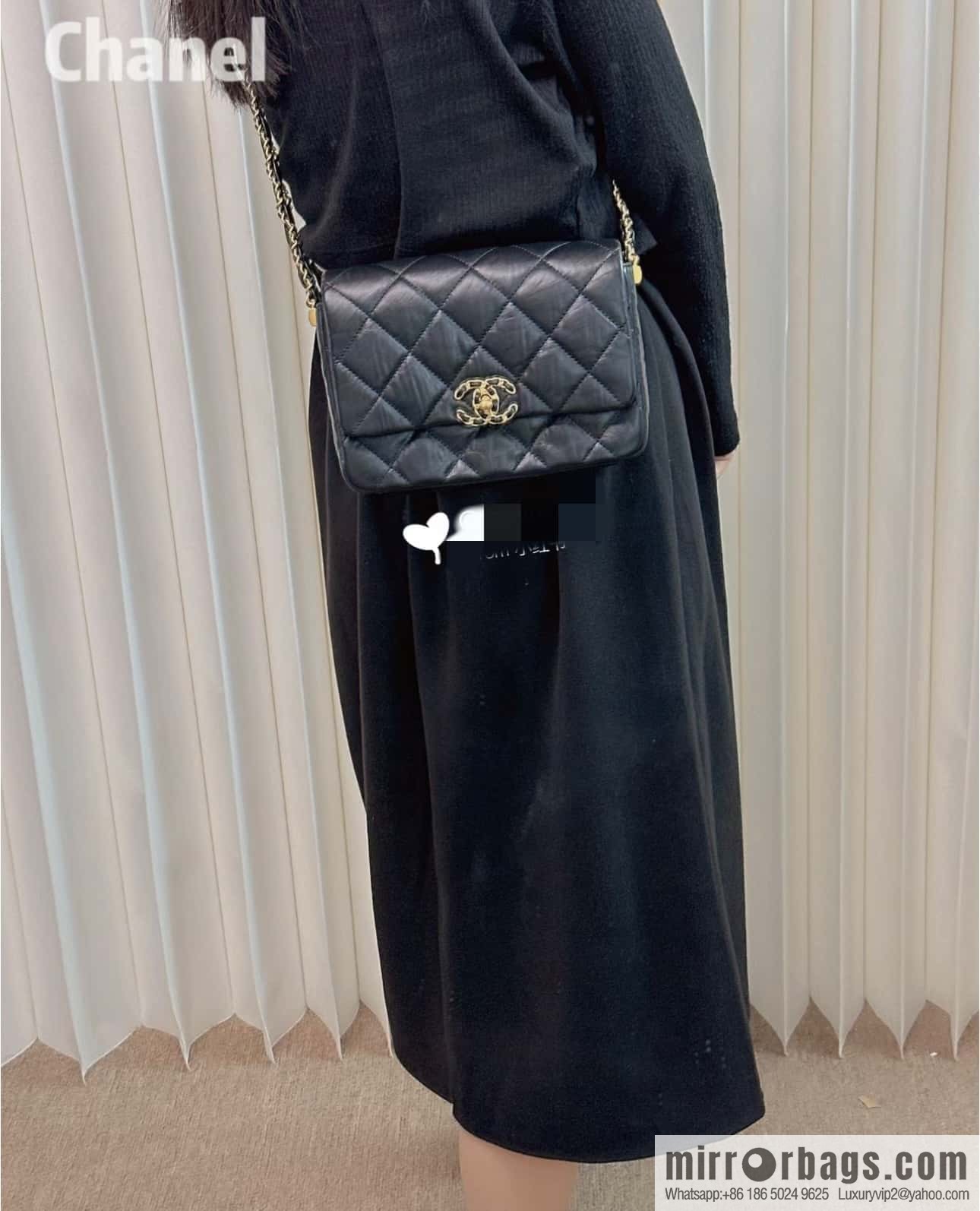 CHANEL 23K Autumn and Winter Series 19 Vintage Tofu Bag AS4423