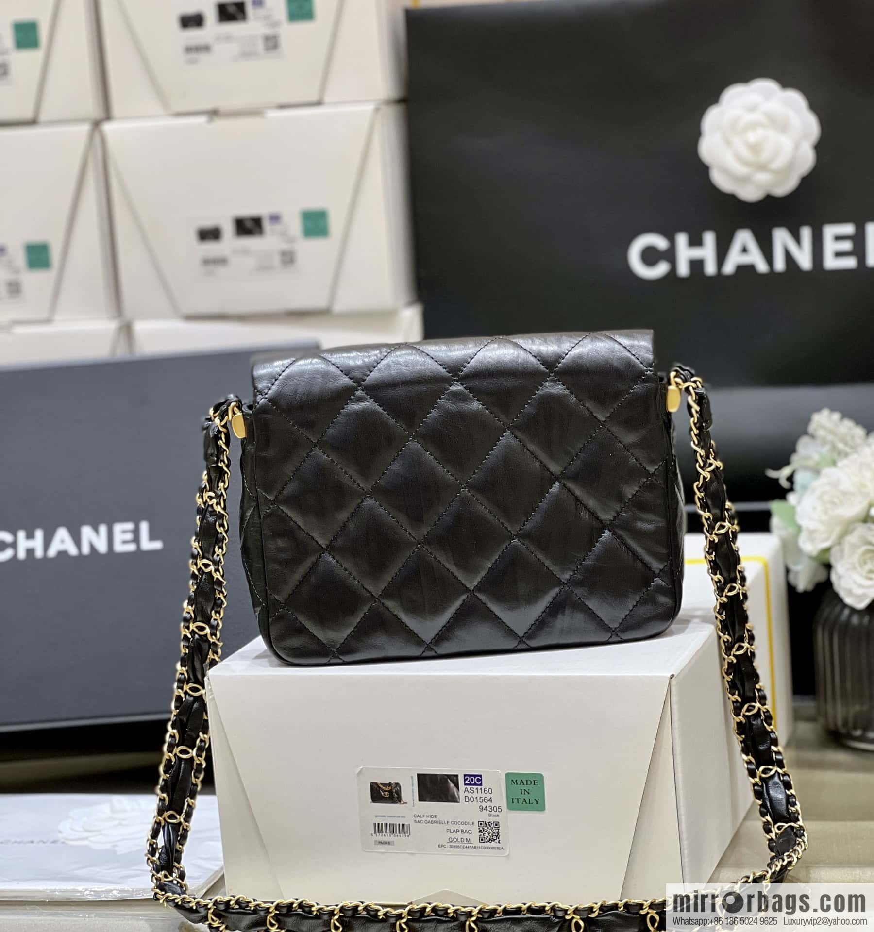 CHANEL 23K Autumn and Winter Series 19 Vintage Tofu Bag AS4423