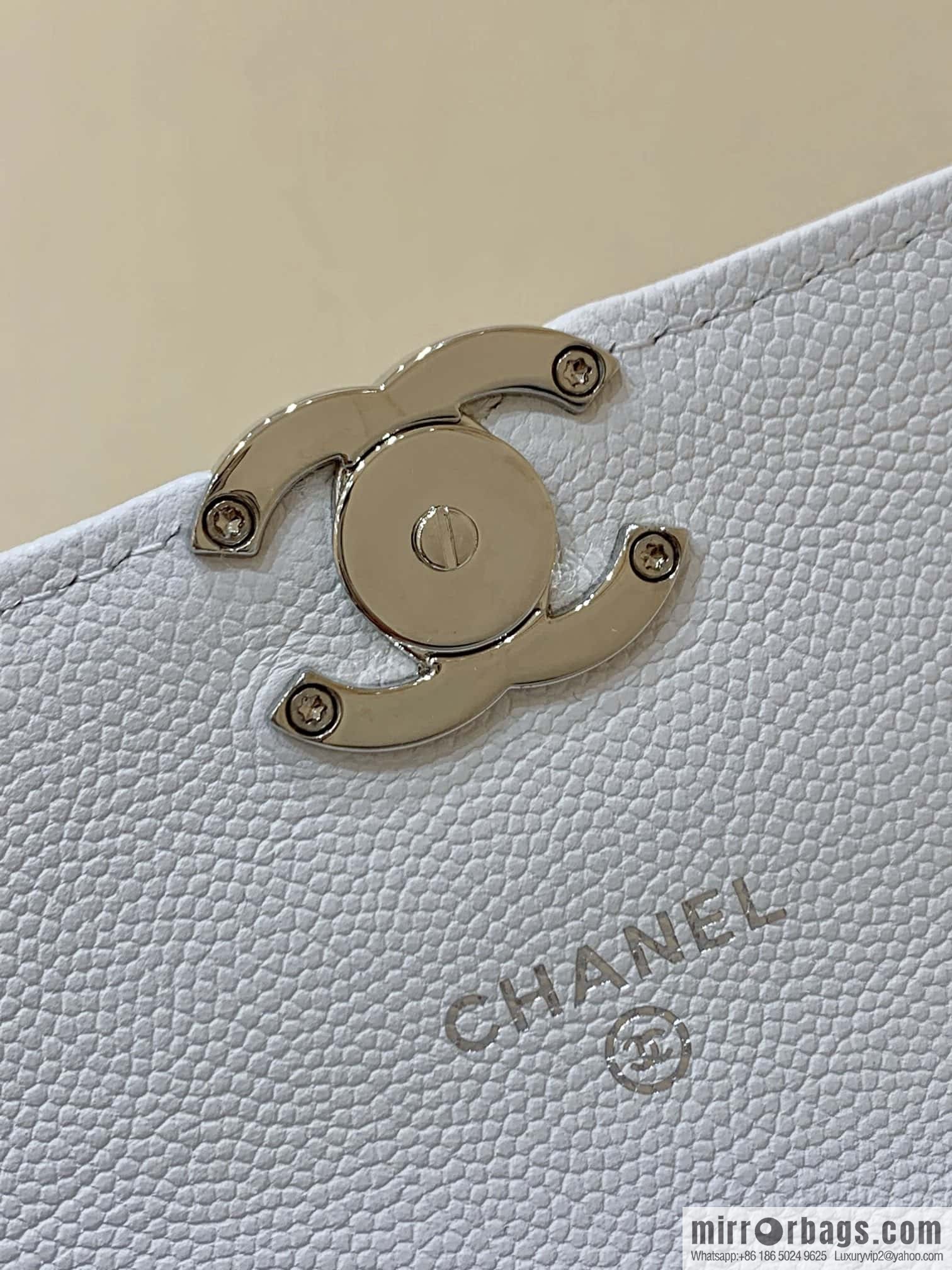 CHANEL 2022cc spring/summer collection, enamel handle small satchel AP2758 white