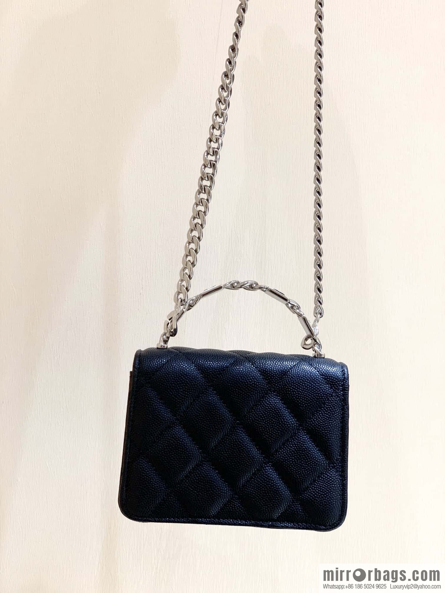 CHANEL 2022cc spring/summer collection, enamel handle small satchel AP2758 black