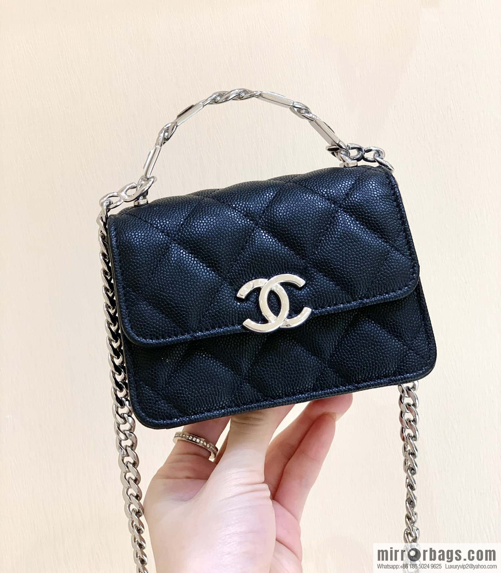 CHANEL 2022cc spring/summer collection, enamel handle small satchel AP2758 black