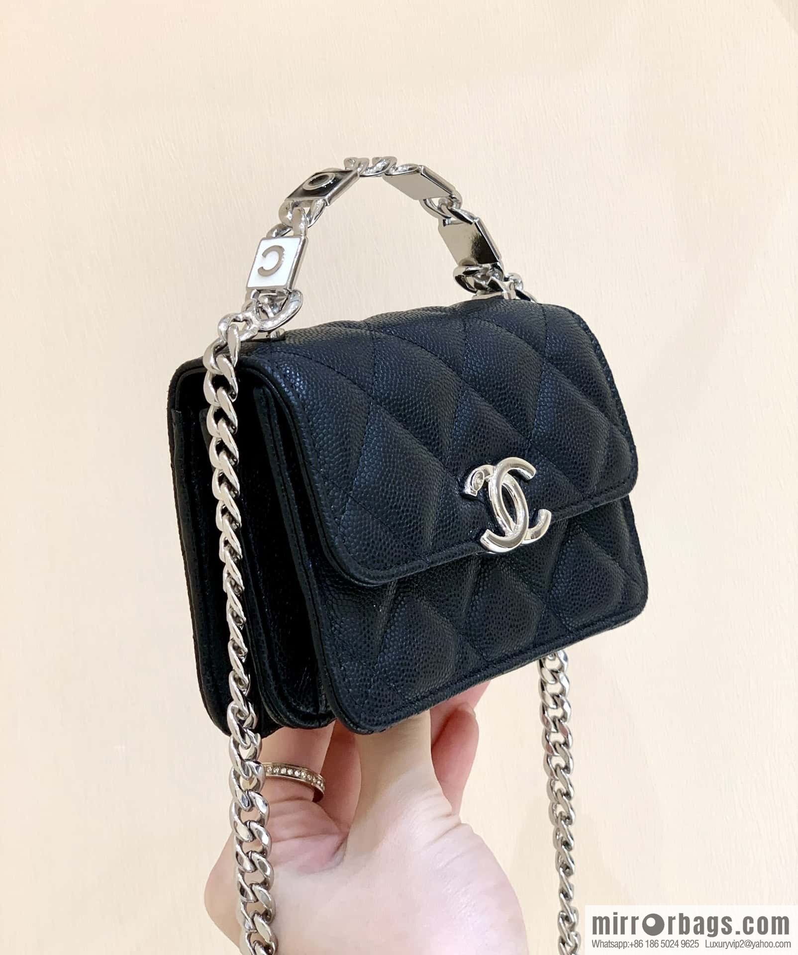 CHANEL 2022cc spring/summer collection, enamel handle small satchel AP2758 black