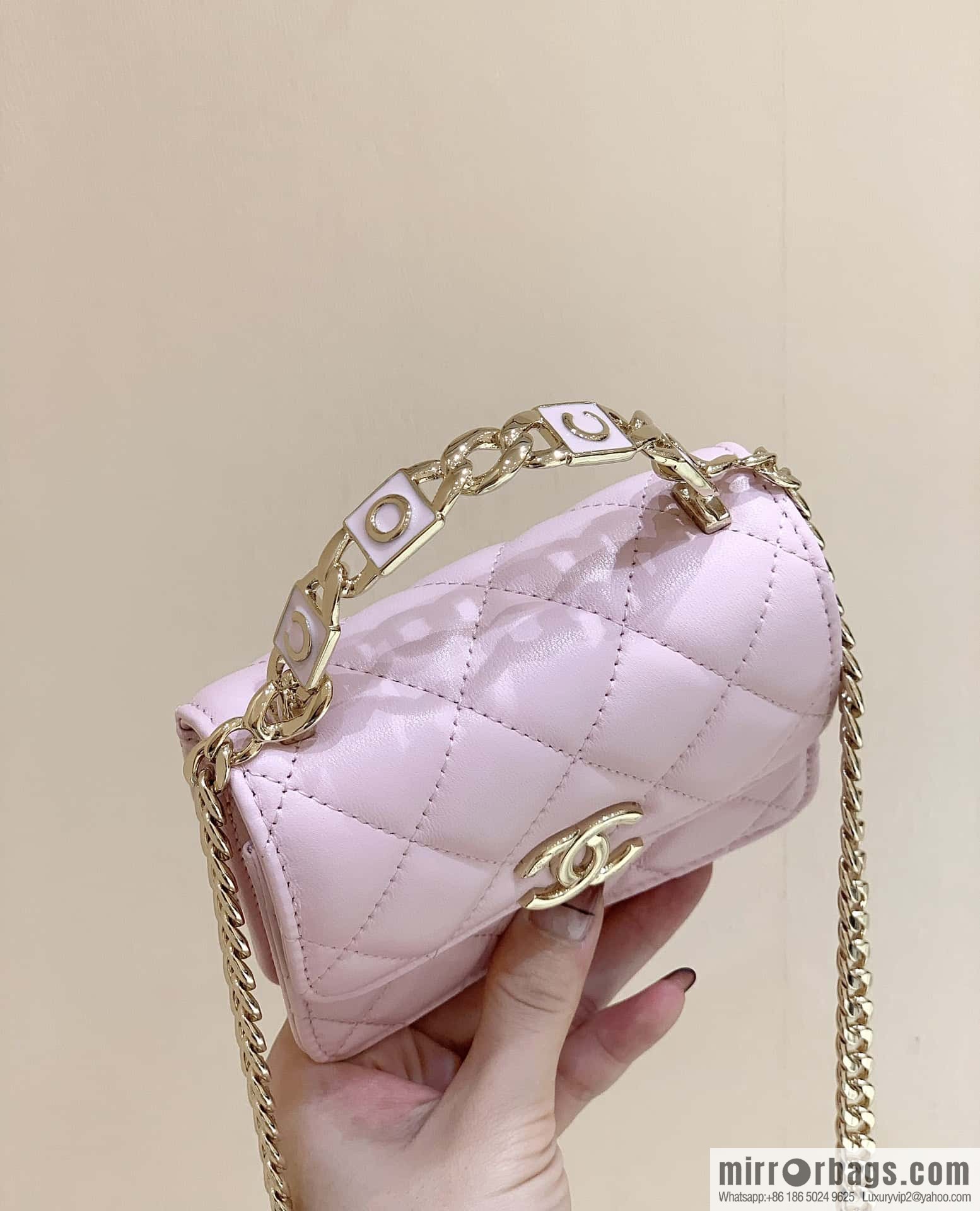 CHANEL 2022cc spring/summer collection, enamel handle small satchel AP2758 pink