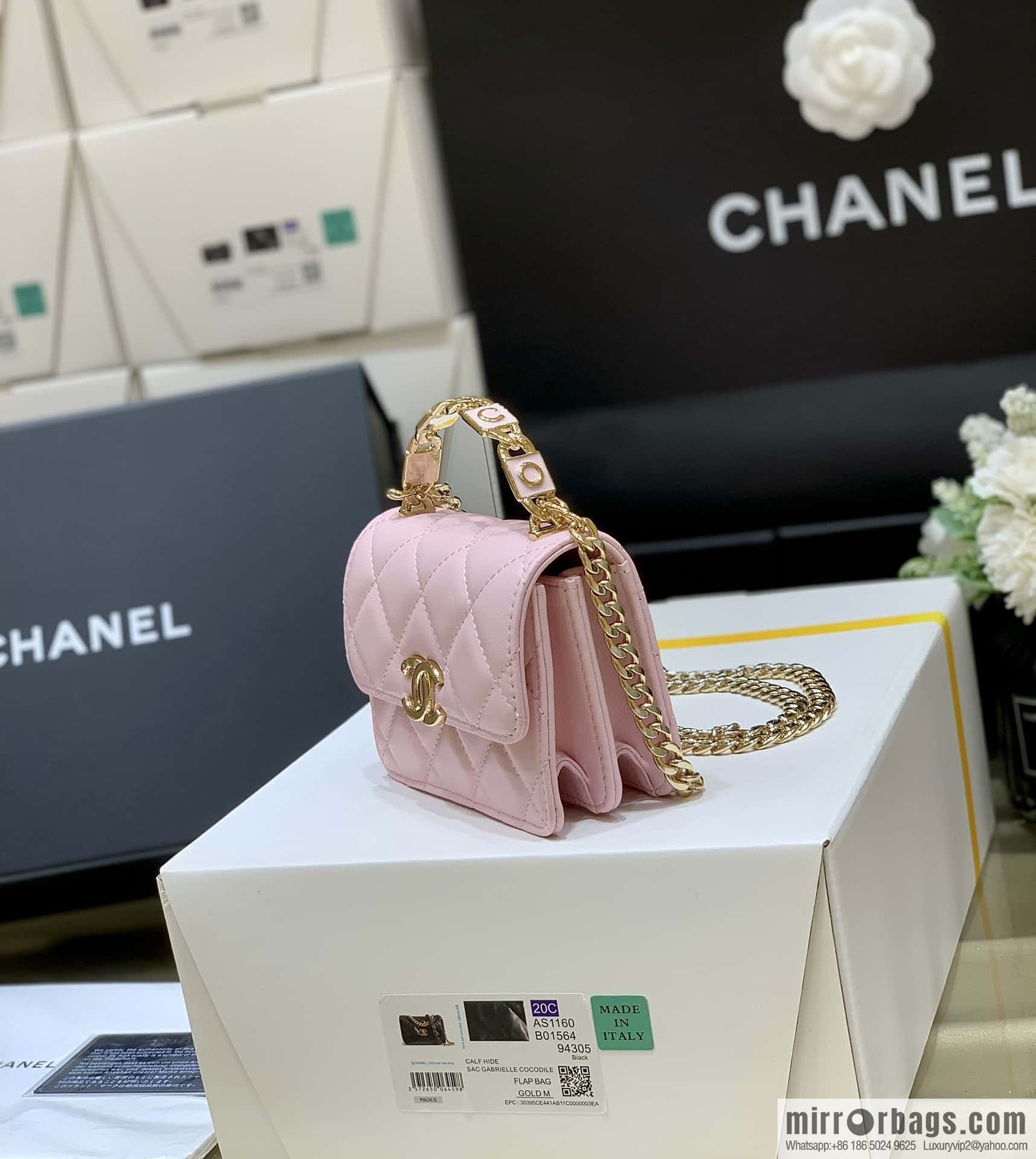 CHANEL 2022cc spring/summer collection, enamel handle small satchel AP2758 pink