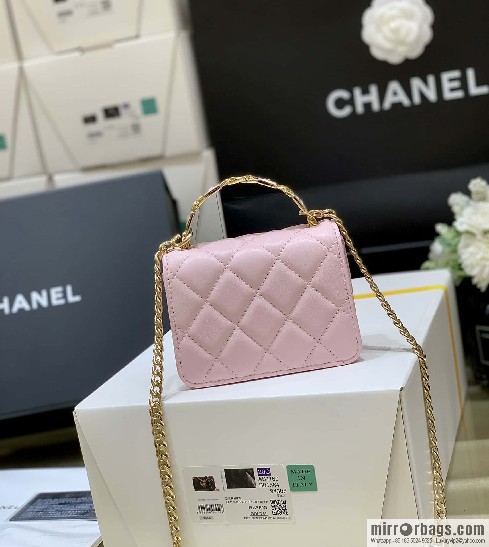 CHANEL 2022cc spring/summer collection, enamel handle small satchel AP2758 pink