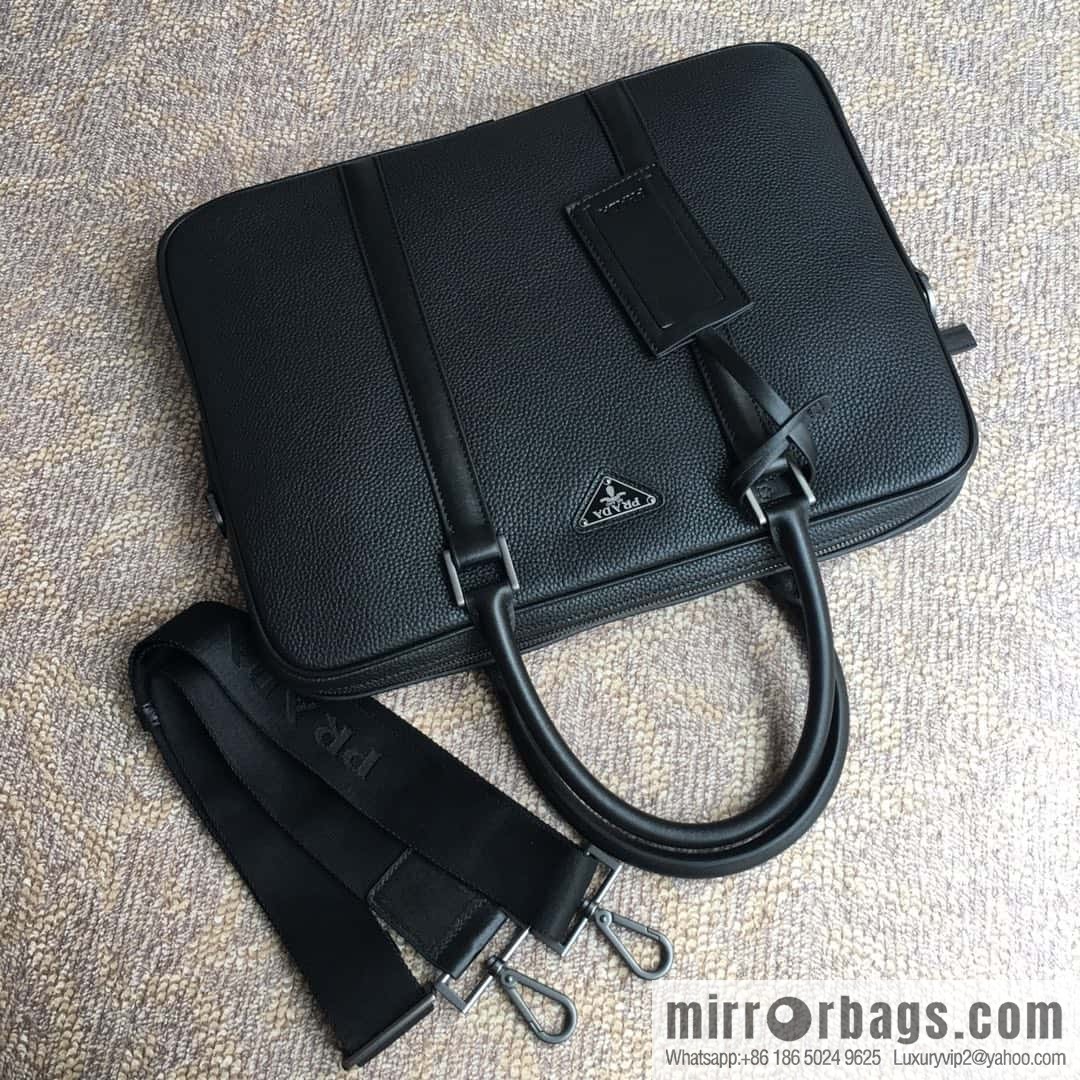 PRADA's latest broken leather briefcase 2VE368