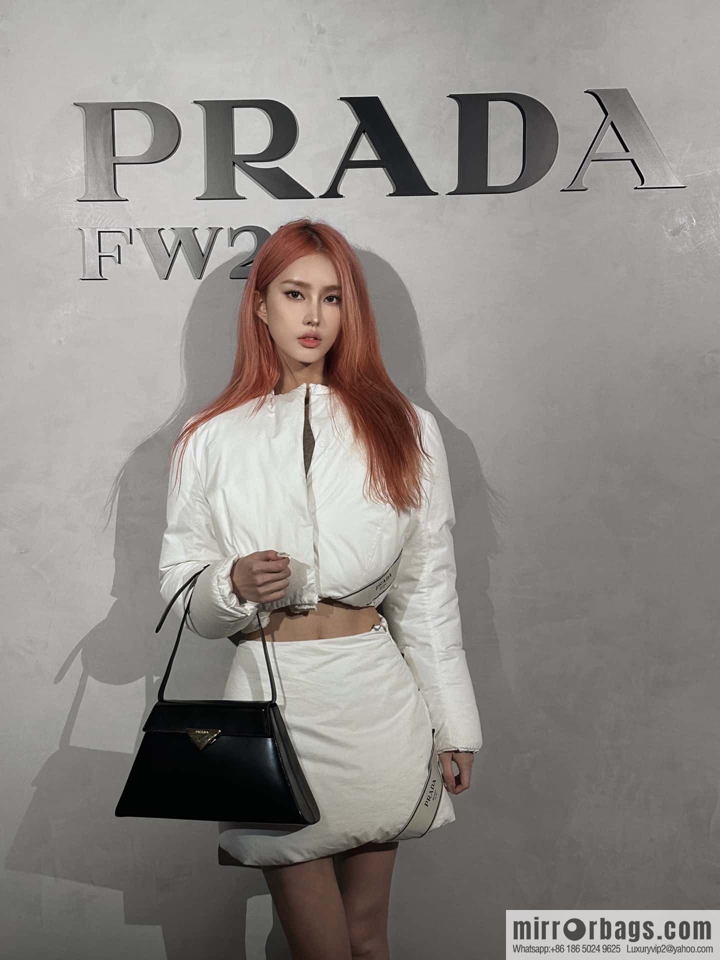 PRADA imported glossy calfskin shoulder bag 1BD342 black