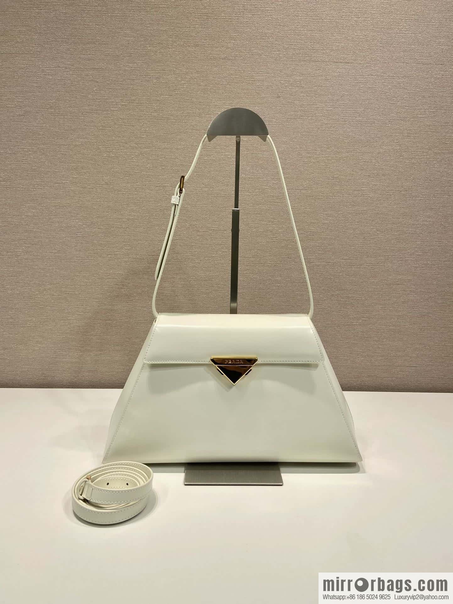 PRADA imported glossy calfskin shoulder bag 1BD342 white