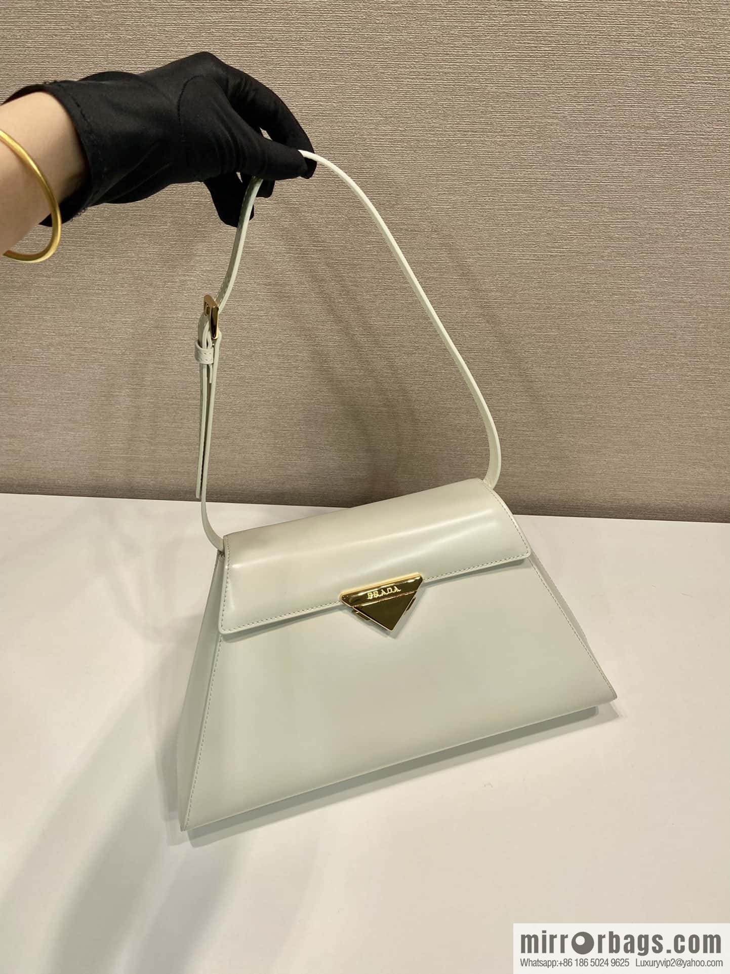 PRADA imported glossy calfskin shoulder bag 1BD342 white
