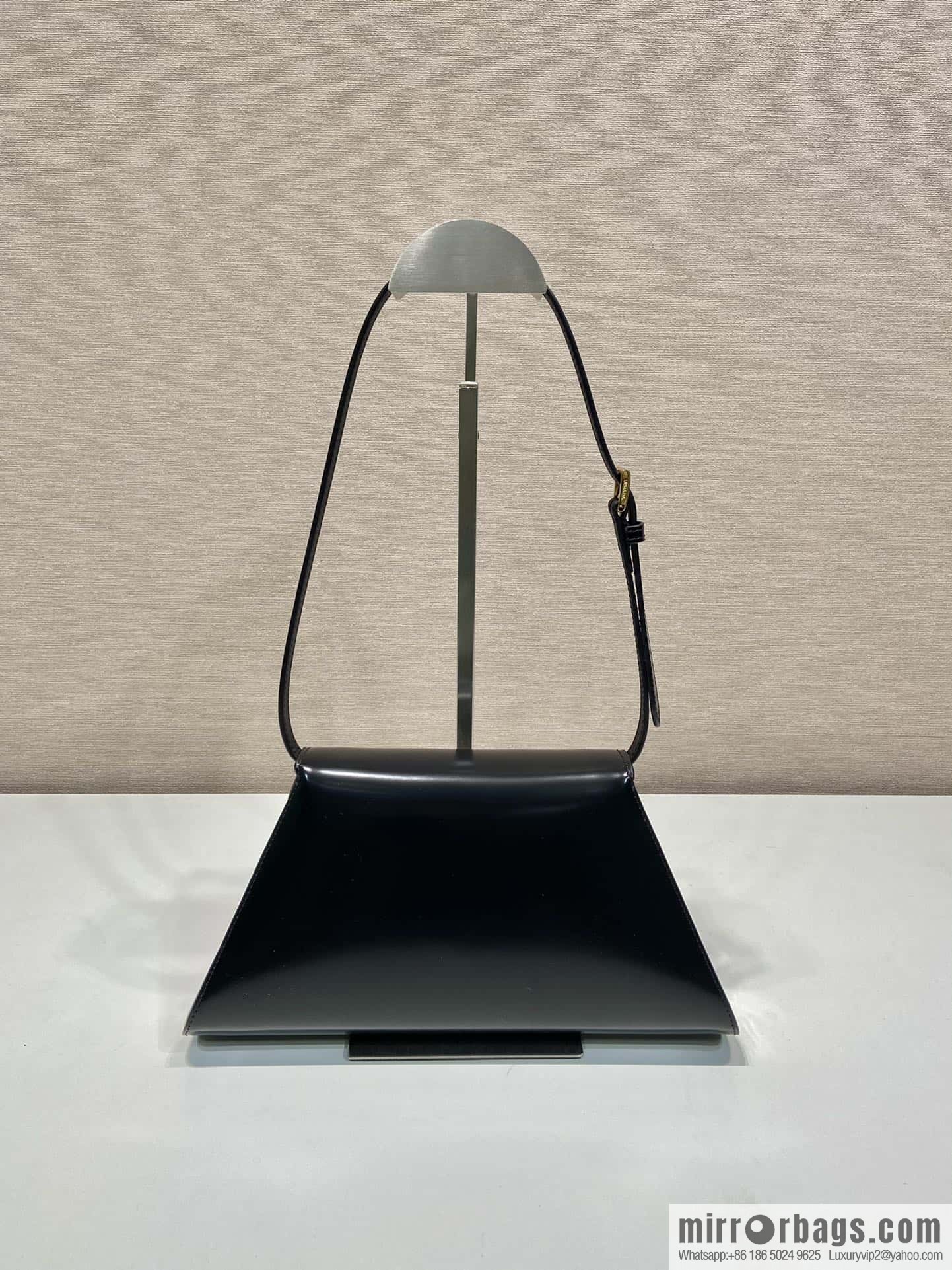PRADA imported glossy calfskin shoulder bag 1BD343 black
