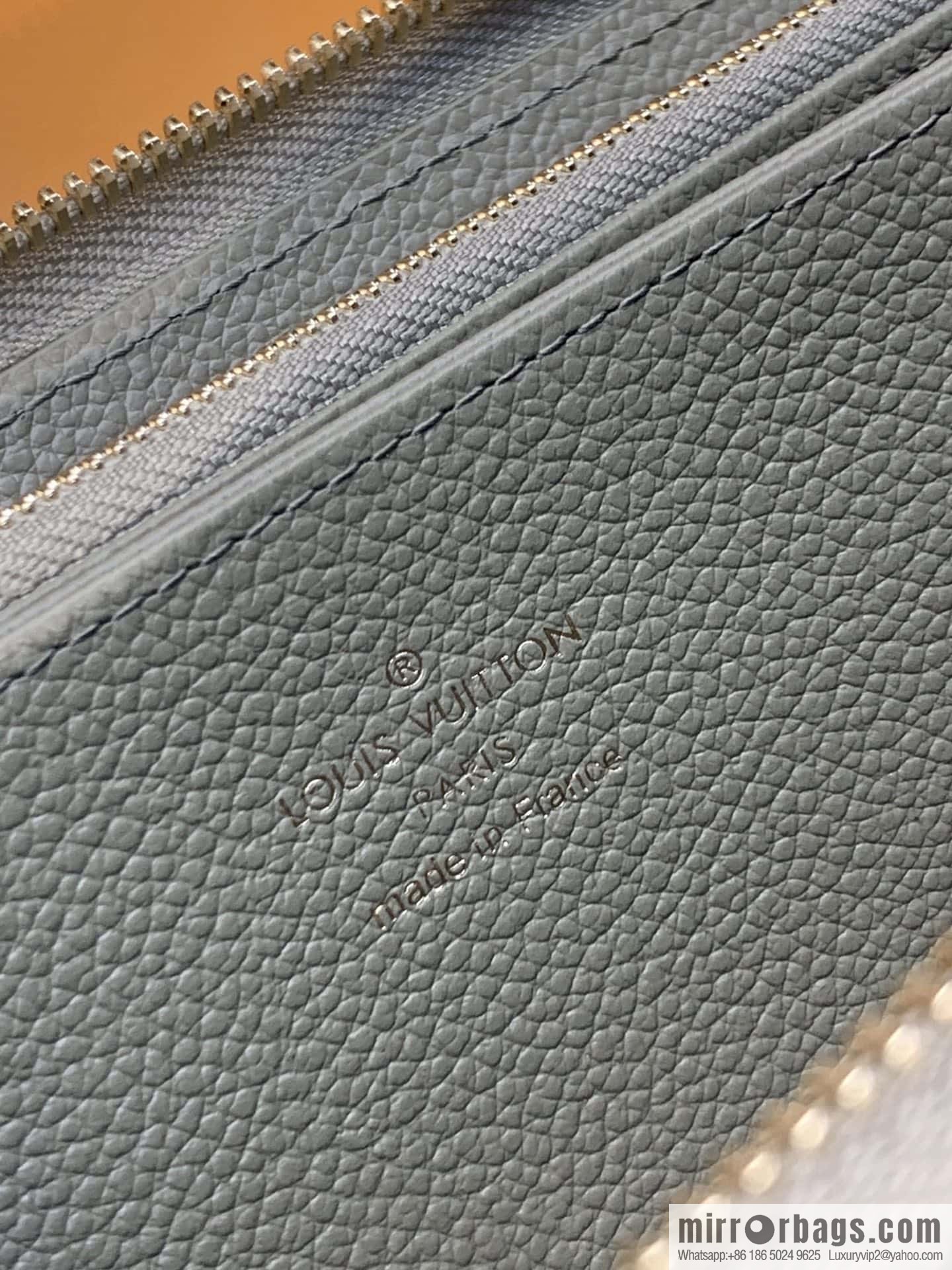 LV M69794 Zippy Wallet