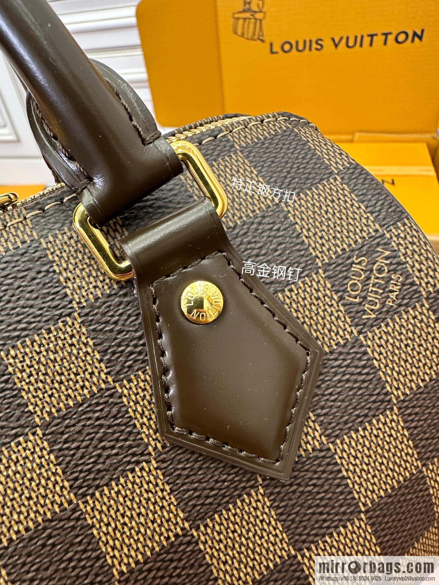 LV N40489 Speedy Bandoulière 20