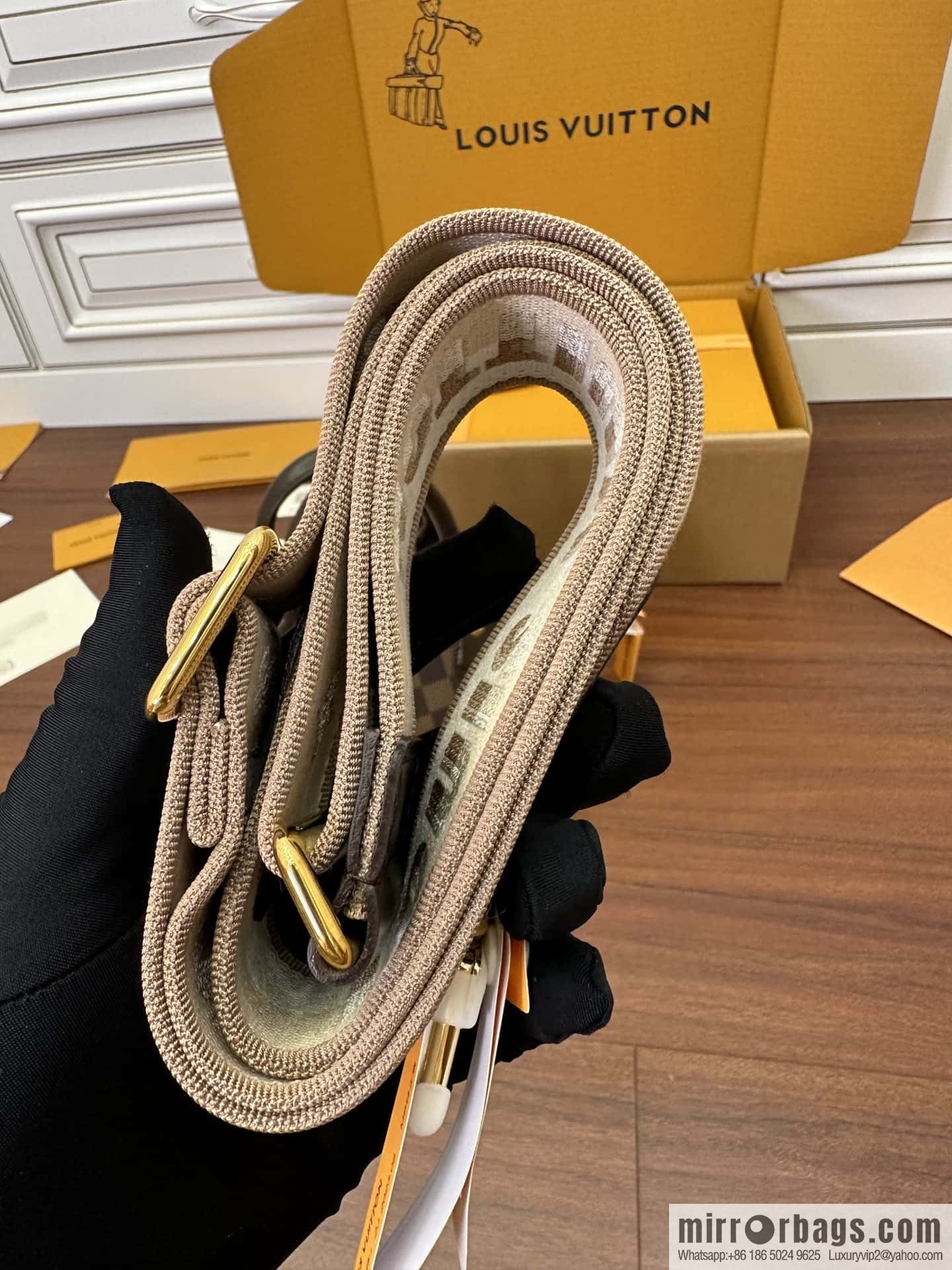 LV N40489 Speedy Bandoulière 20