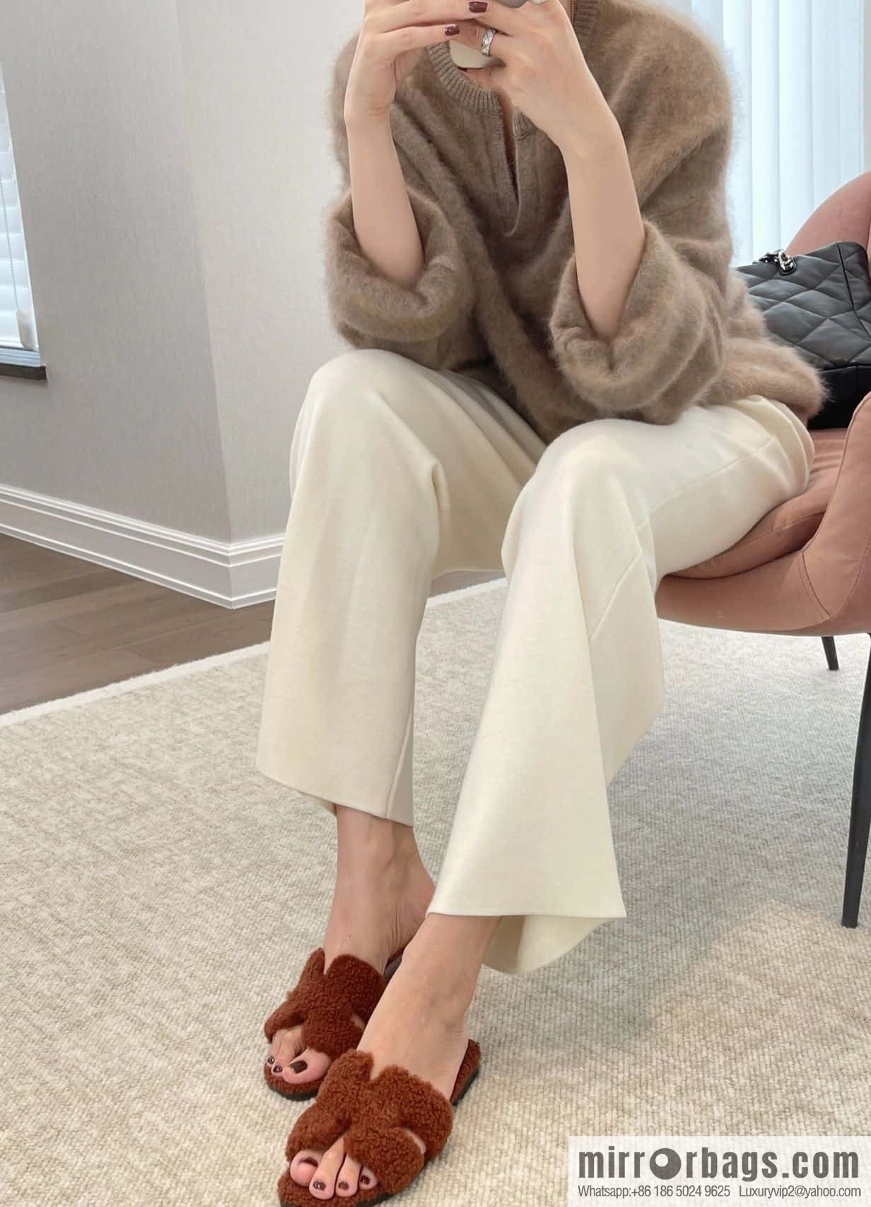 Hermès Teddy 🐻 Brown Fluffy Slippers