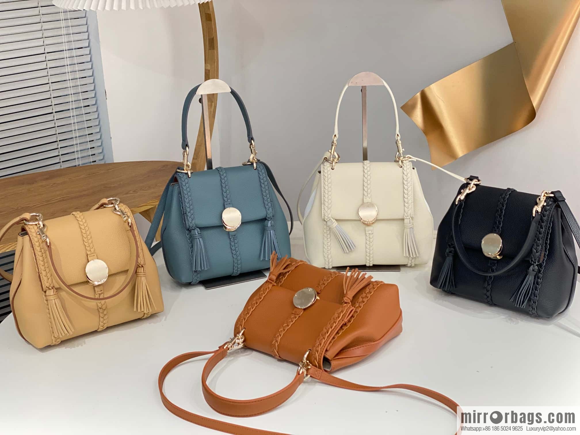 Chloe Penelope Gold Coin Bag, Medium Dropped Leather, Haze Blue 25CM