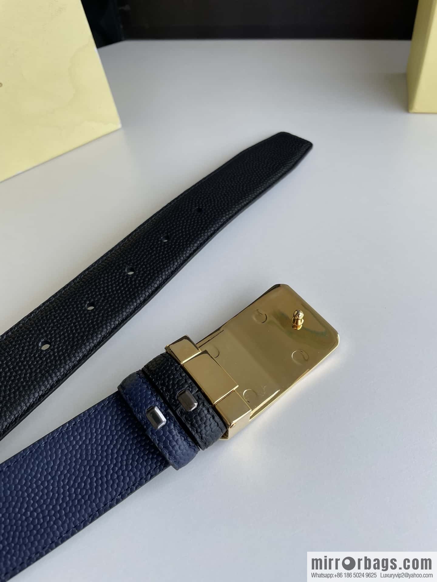 BURBERRY Burberry, resin craft logo warhorse metal buckle 3.5cm men's cowhide belt