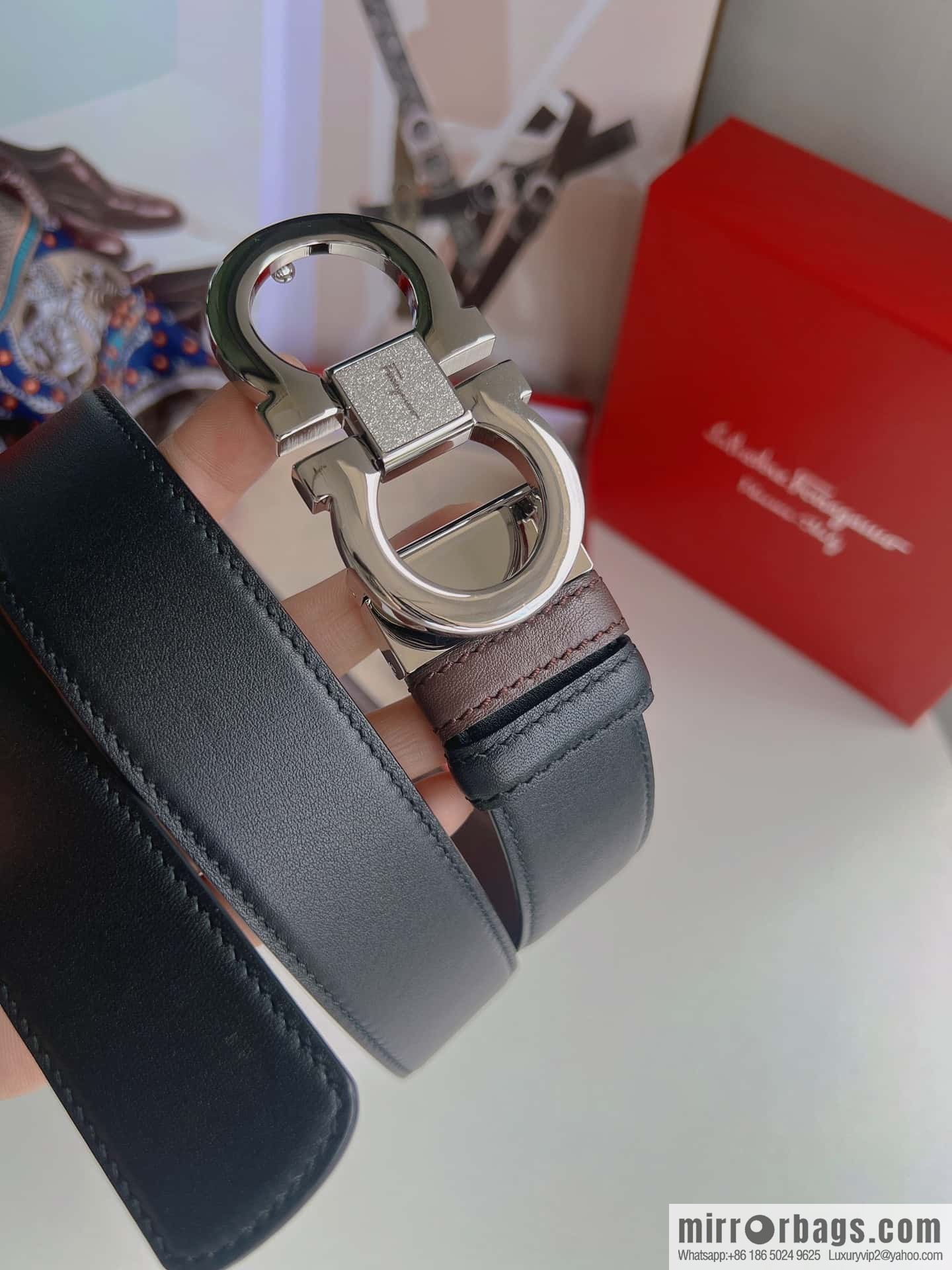 Ferragam Ferragamo, exquisite inverted 8-character hanging buckle hair, hair belt 3.5cm