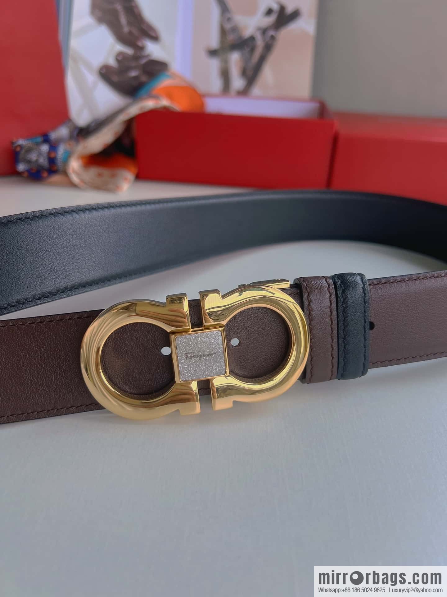 Ferragam Ferragamo, exquisite inverted 8-character hanging buckle hair, hair belt 3.5cm