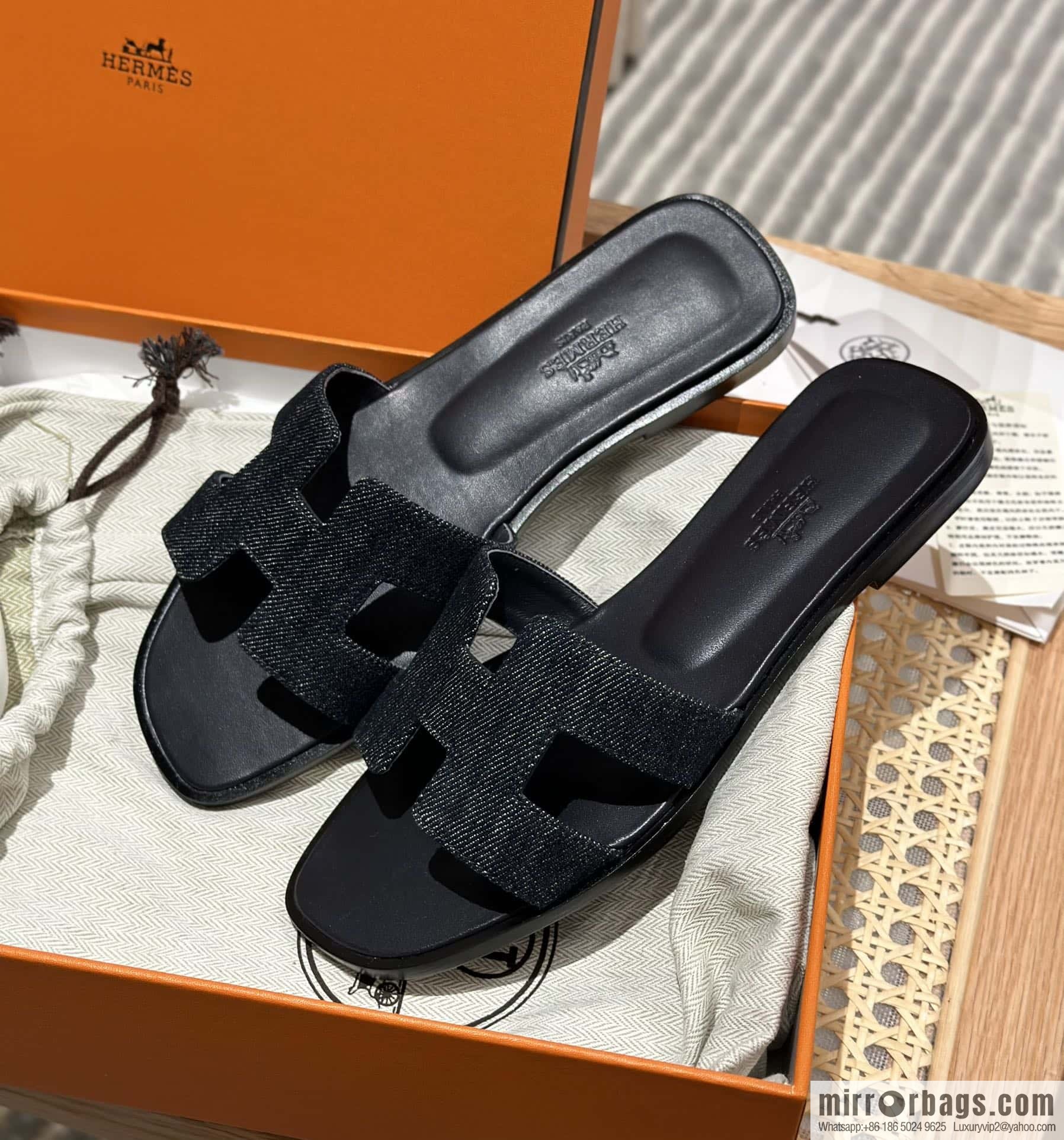 Hermès leather outsole H slippers, black