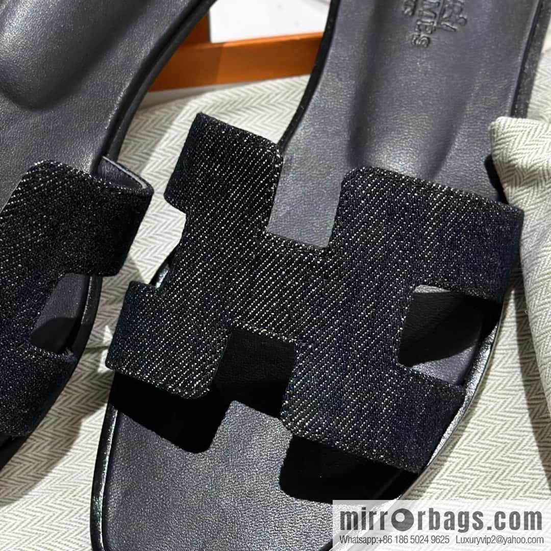 Hermès leather outsole H slippers, black