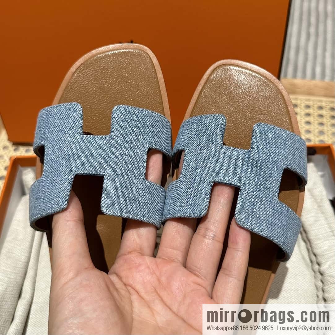 Hermès leather outsole H slippers, brown color matching denim blue