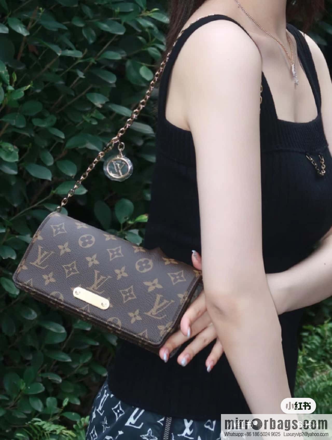 LV M82509 WALLET ON CHAIN LILY BAG