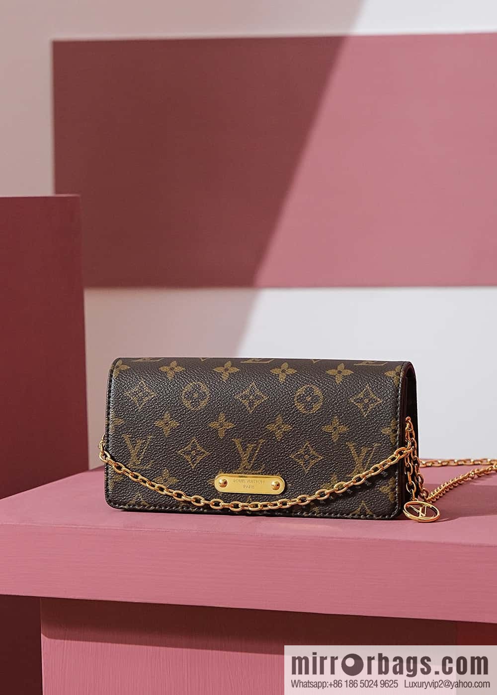 LV M82509 WALLET ON CHAIN LILY BAG