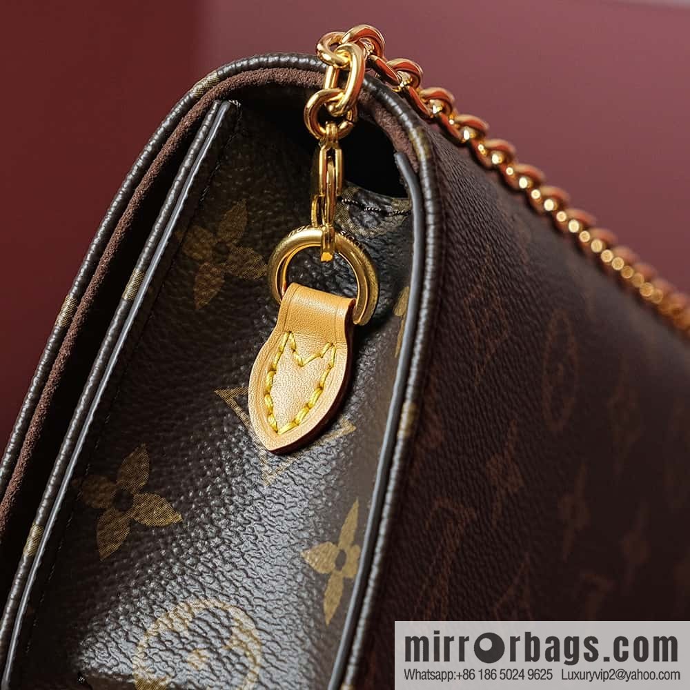 LV M82509 WALLET ON CHAIN LILY BAG