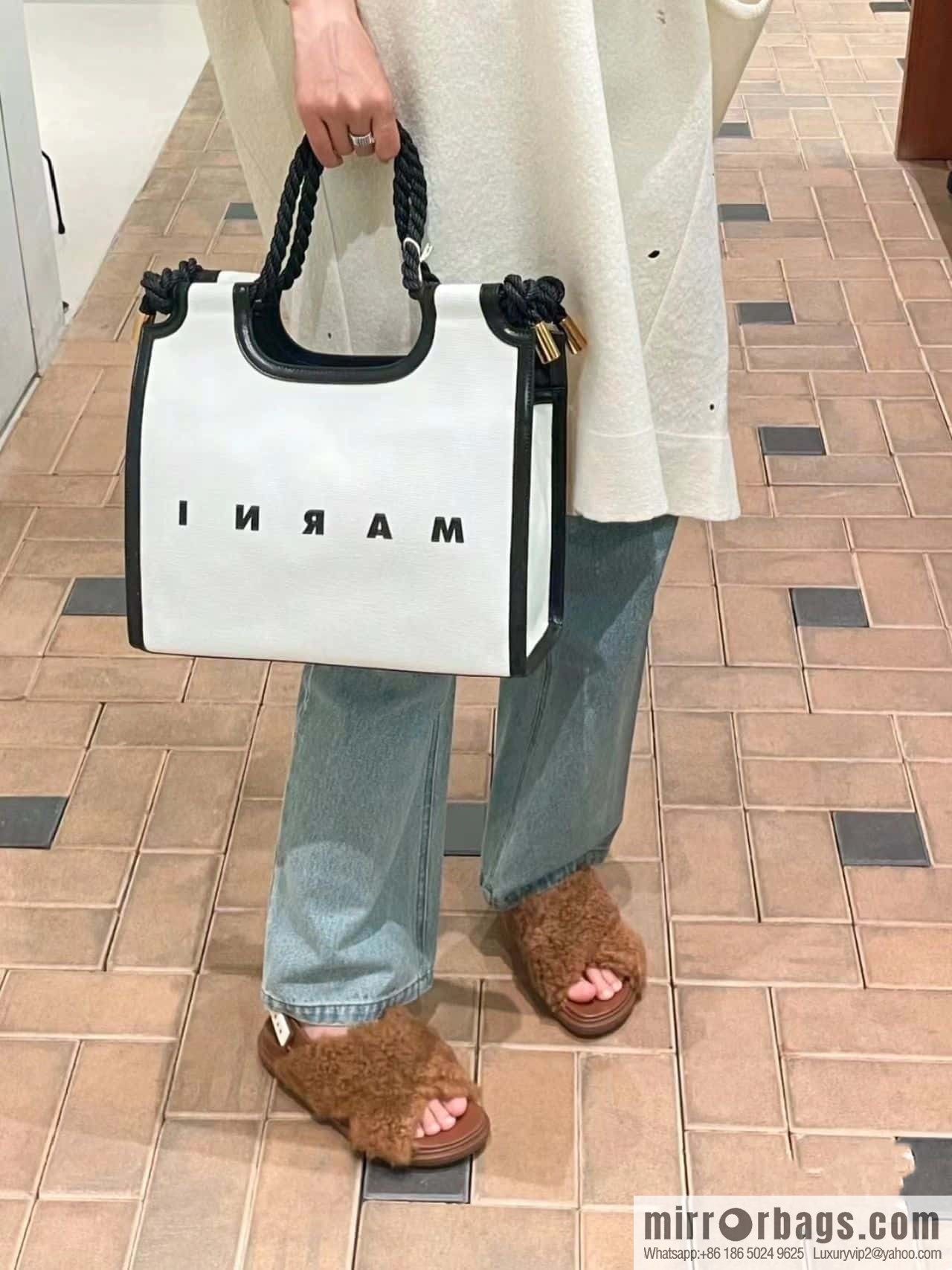 Marni autumn and winter cross-style fur integrated fluff slippers