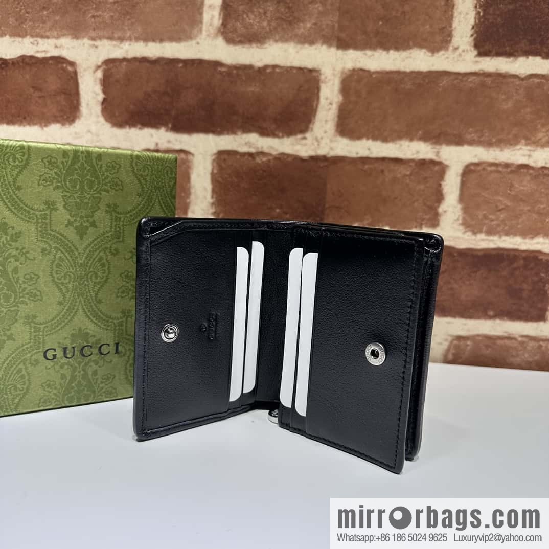 Gucci Blondie card holder 760317g color