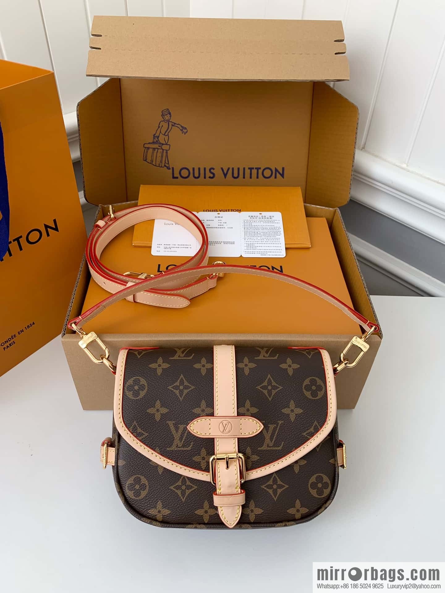 LV M46740 SAUMUR BB handbag