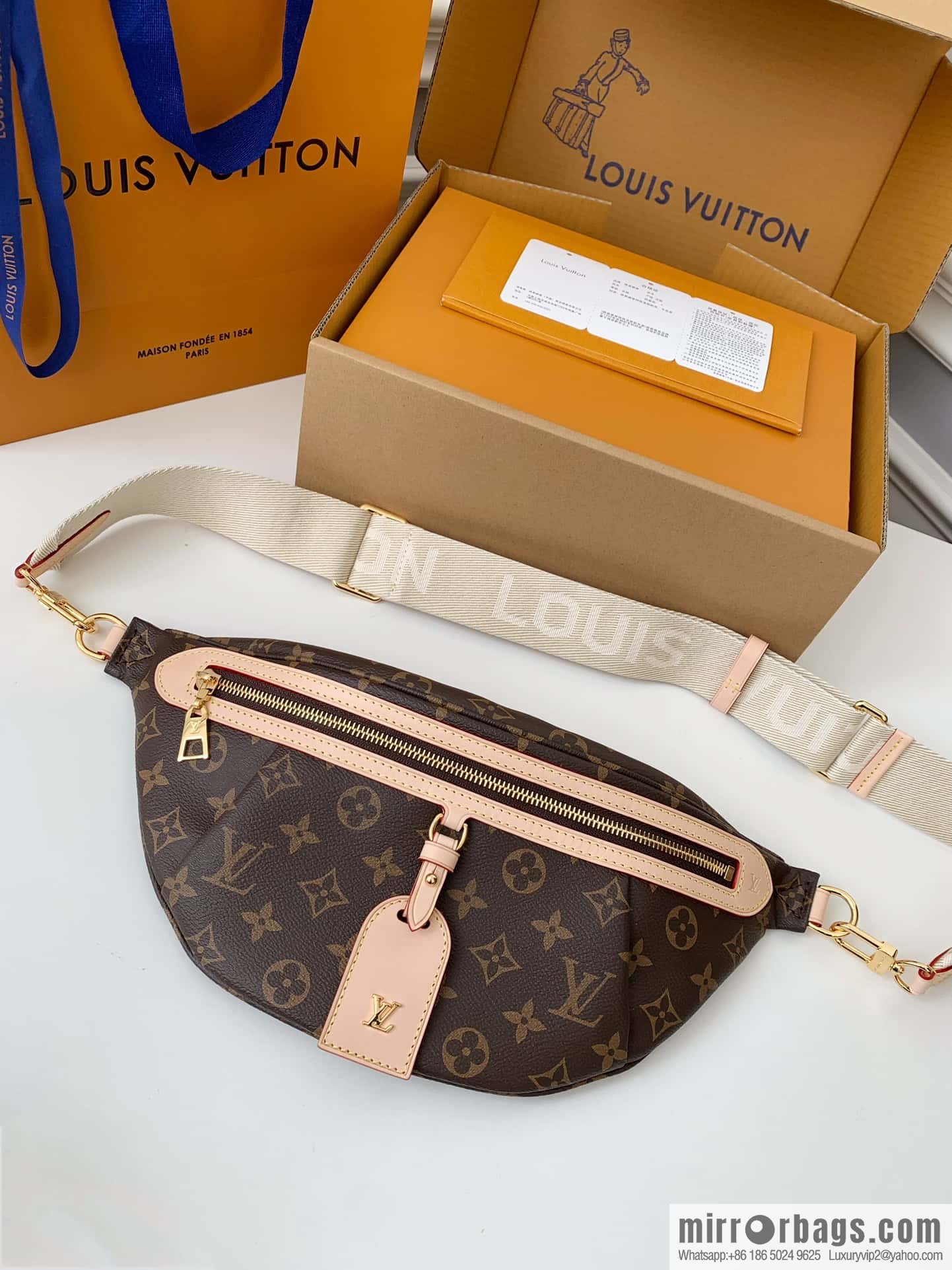 LV M46784 High Rose