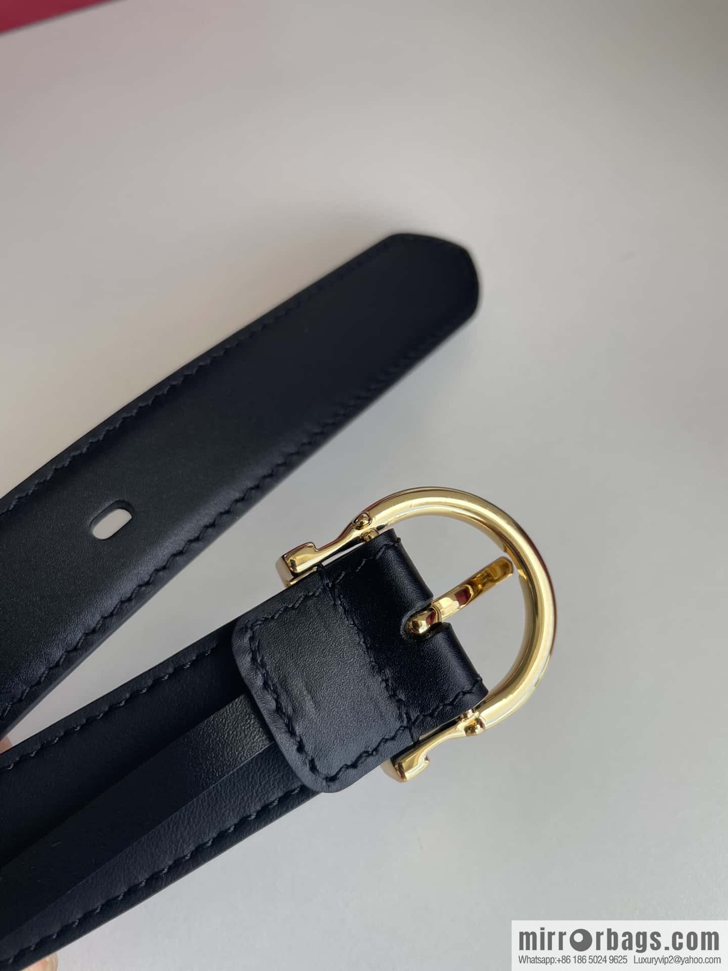 Ferragamo, Women's 2.5cm Needle Calfskin Belt
