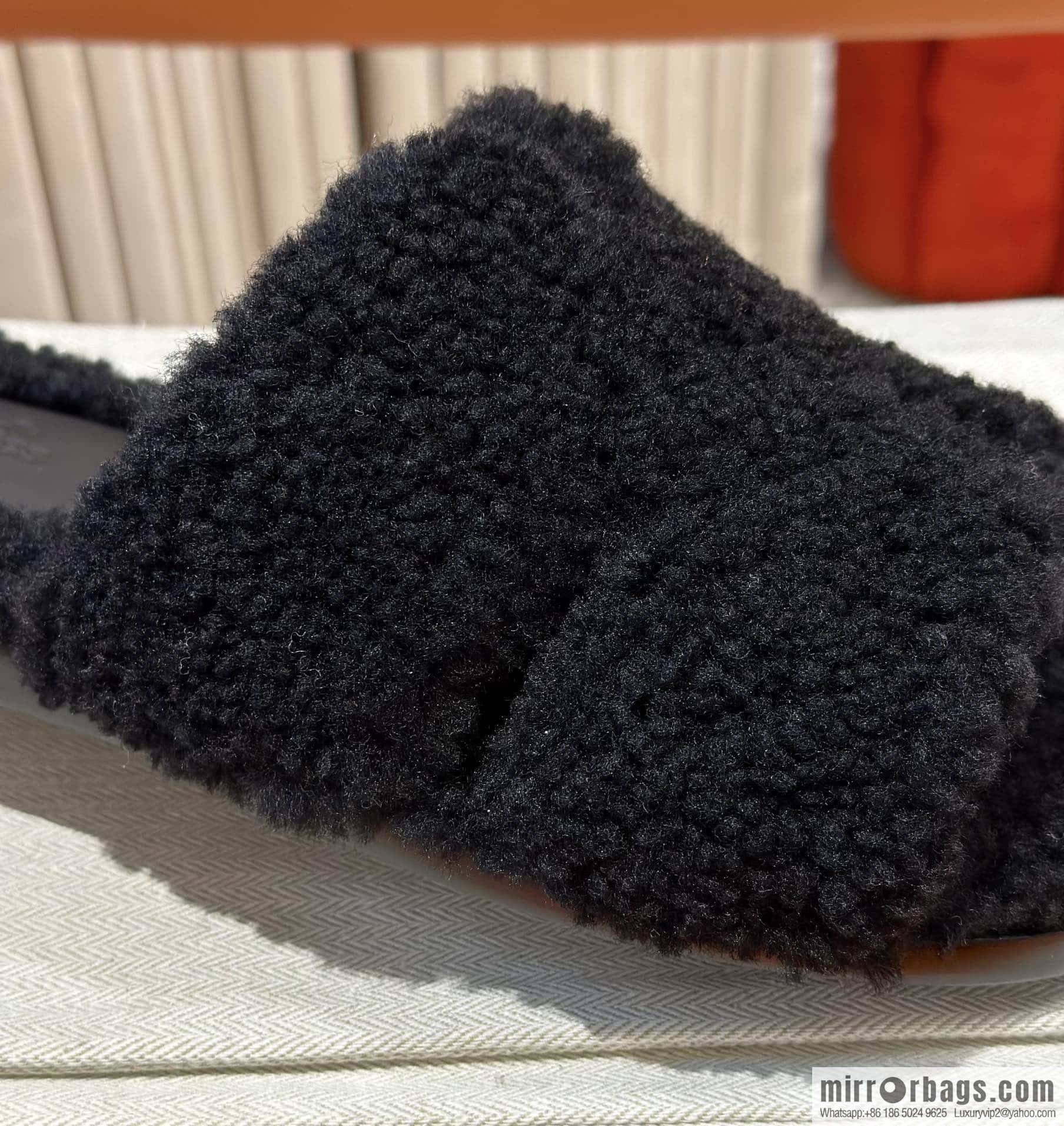 Hermès imported lamb wool lzmir series men's sandals