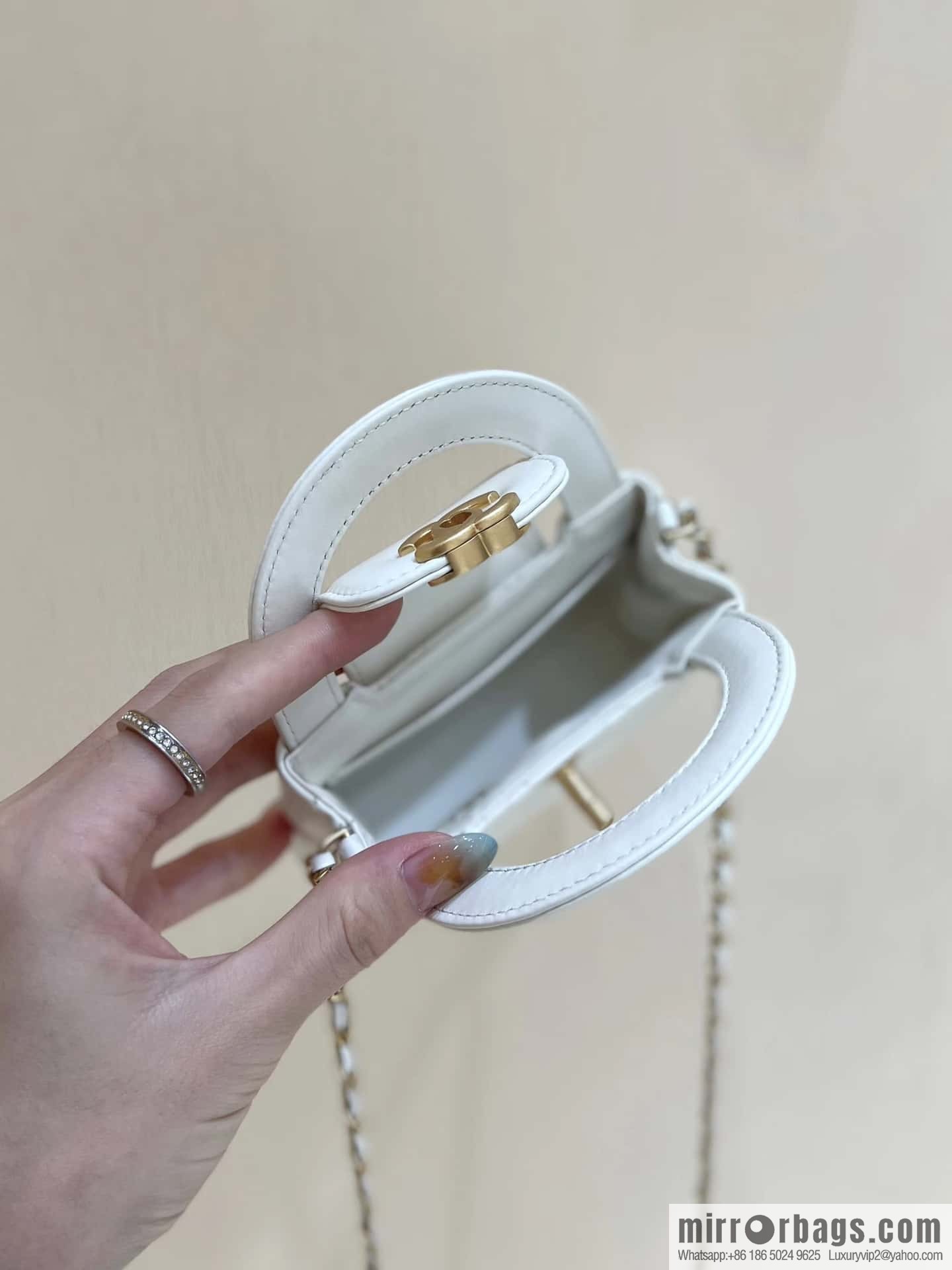 CHANEL 23K autumn and winter series mini Kelly bag AP3435 white