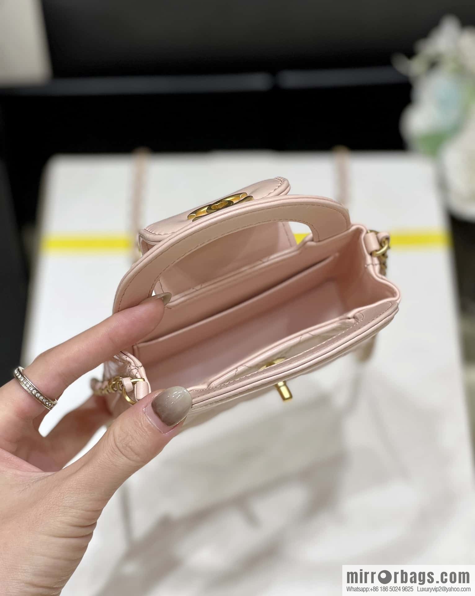 CHANEL 23K autumn and winter series mini Kelly bag AP3435 pink