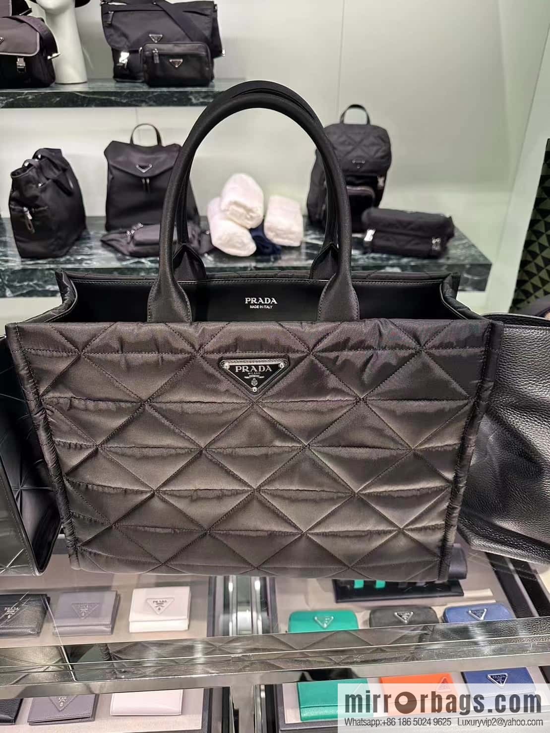 PRADA imported nylon cloth, new diamond tote bag 2VG096