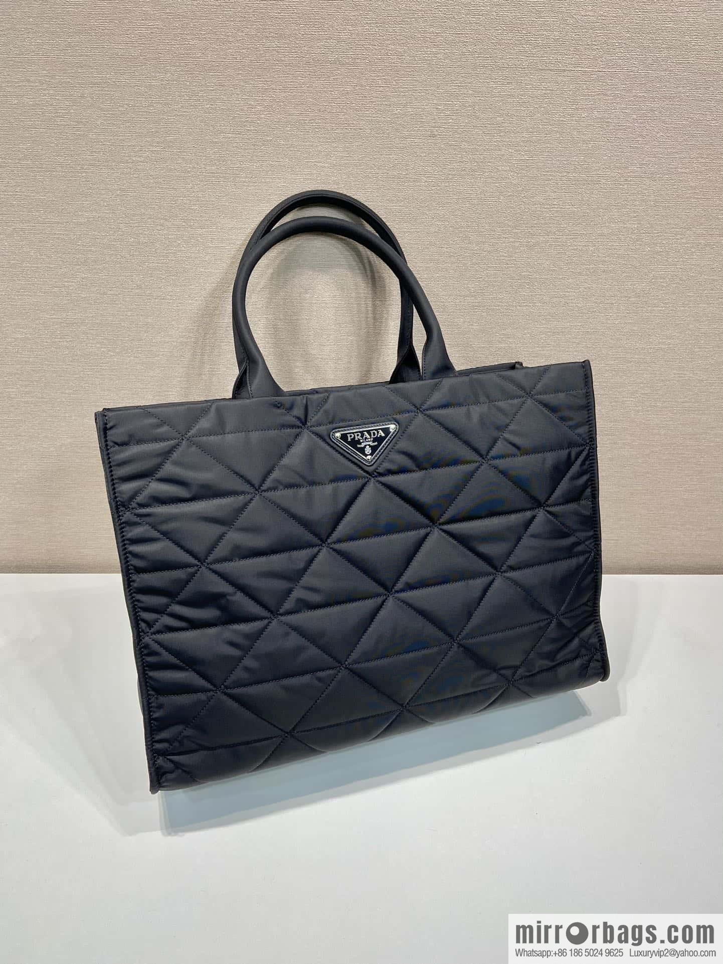 PRADA imported nylon cloth, new diamond tote bag 2VG096