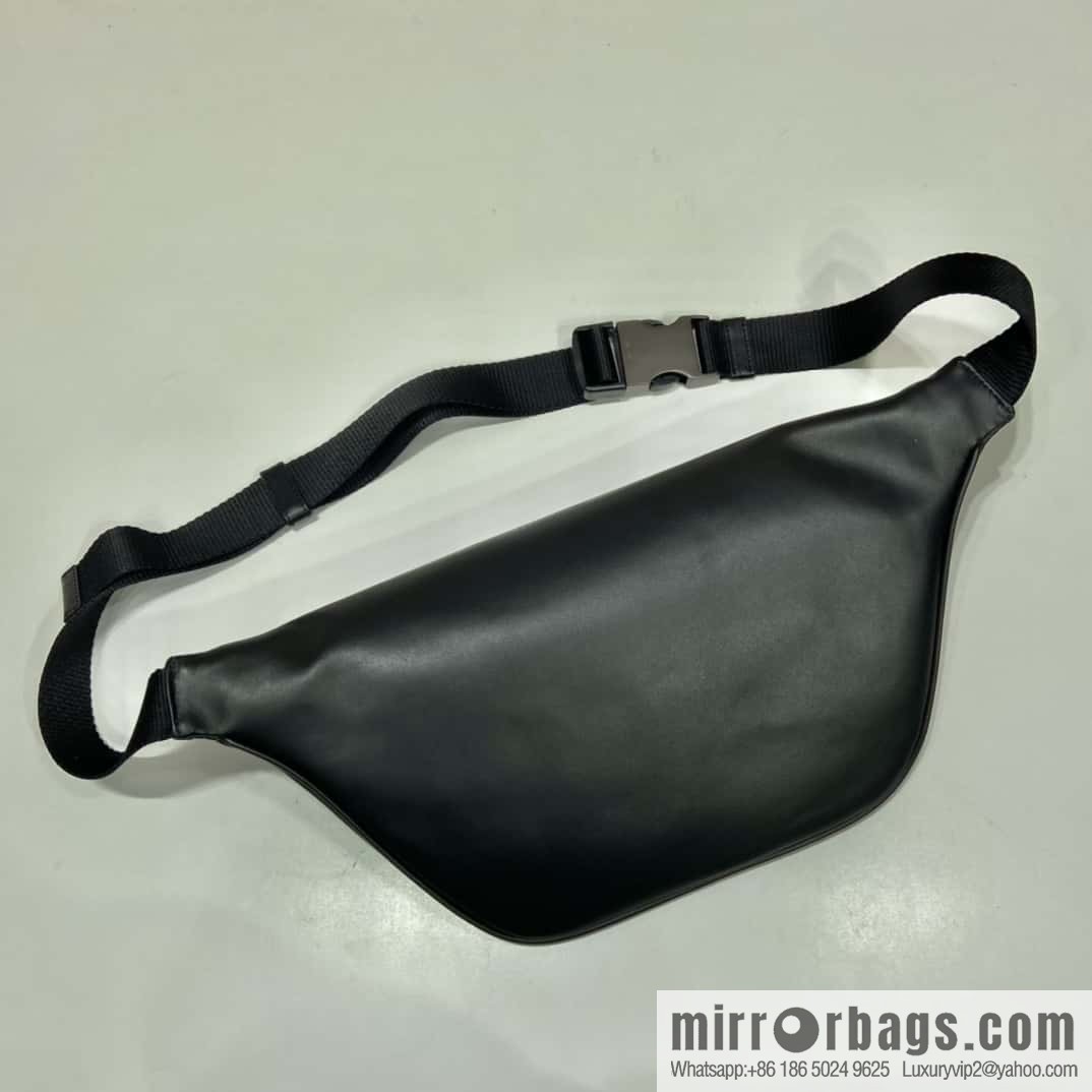 PRADA calfskin, full leather fanny pack 2VL033
