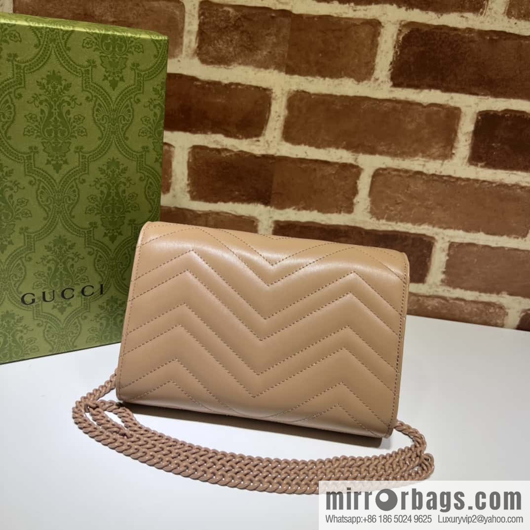 GUCCI GG Marmont series quilted mini handbag 474575 rose beige