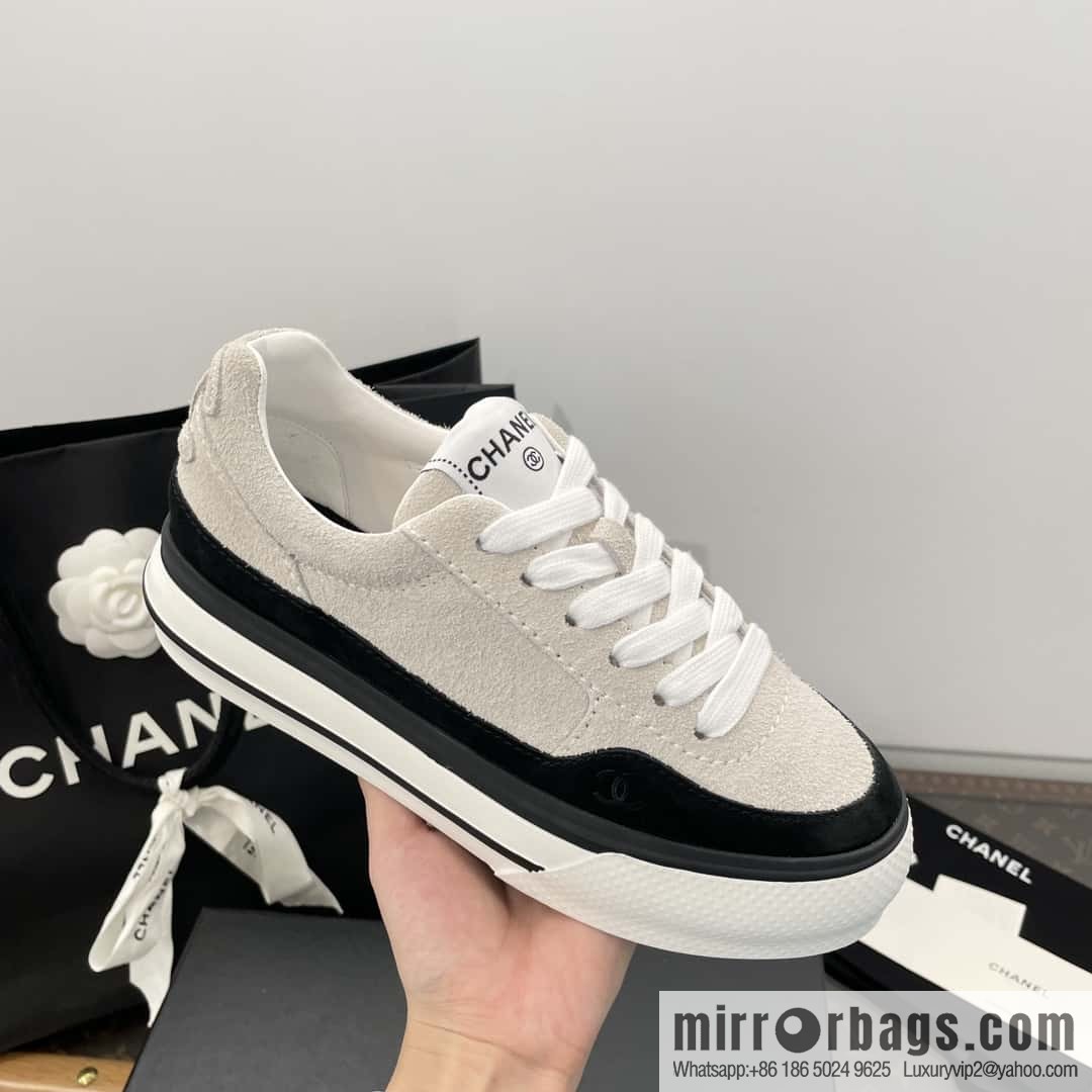 CHANEL Xiaoxiang Thick-soled heightening casual sports board shoes