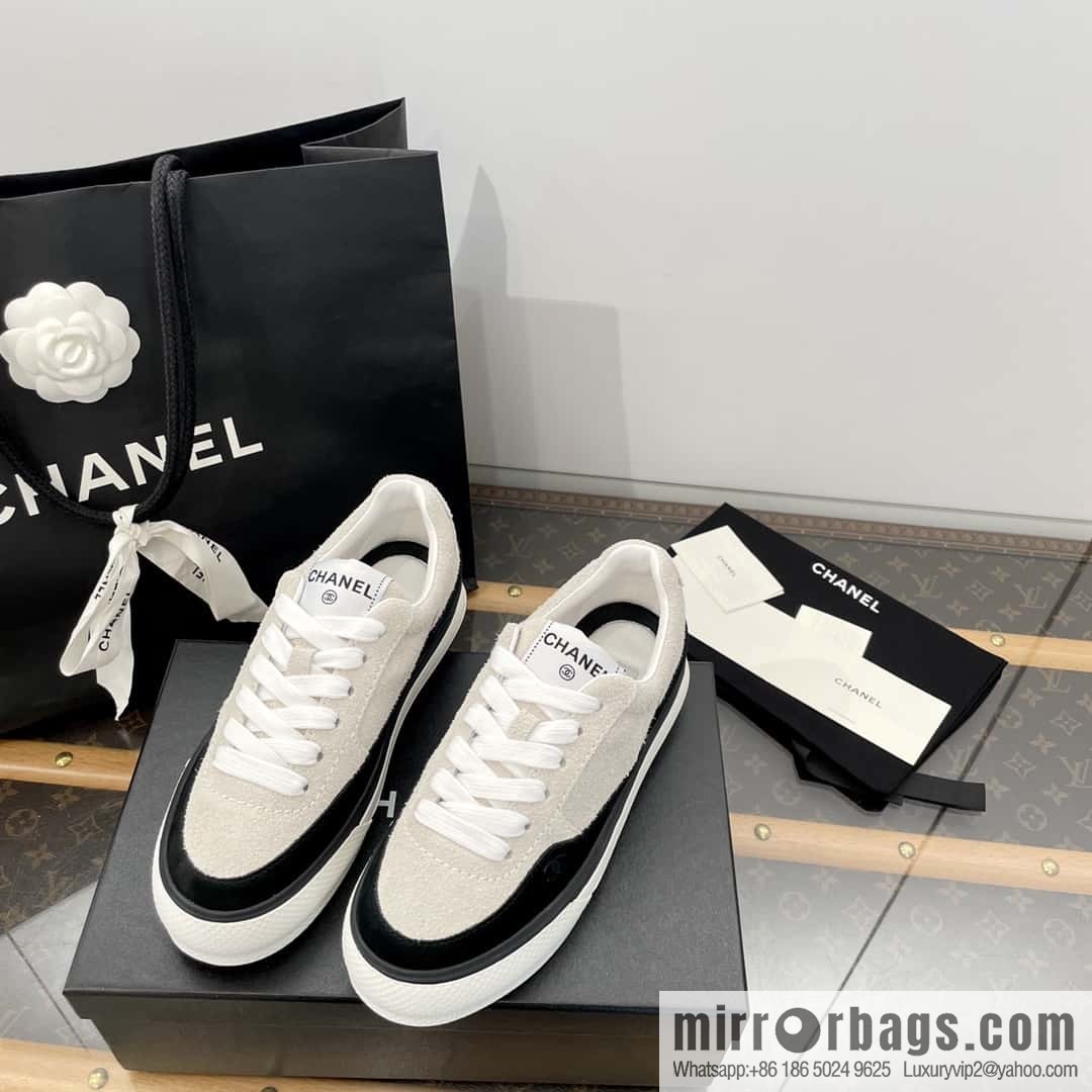 CHANEL Xiaoxiang Thick-soled heightening casual sports board shoes