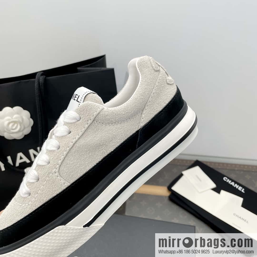 CHANEL Xiaoxiang Thick-soled heightening casual sports board shoes