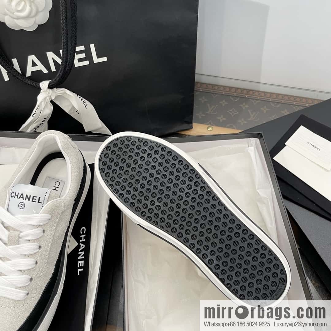 CHANEL Xiaoxiang Thick-soled heightening casual sports board shoes