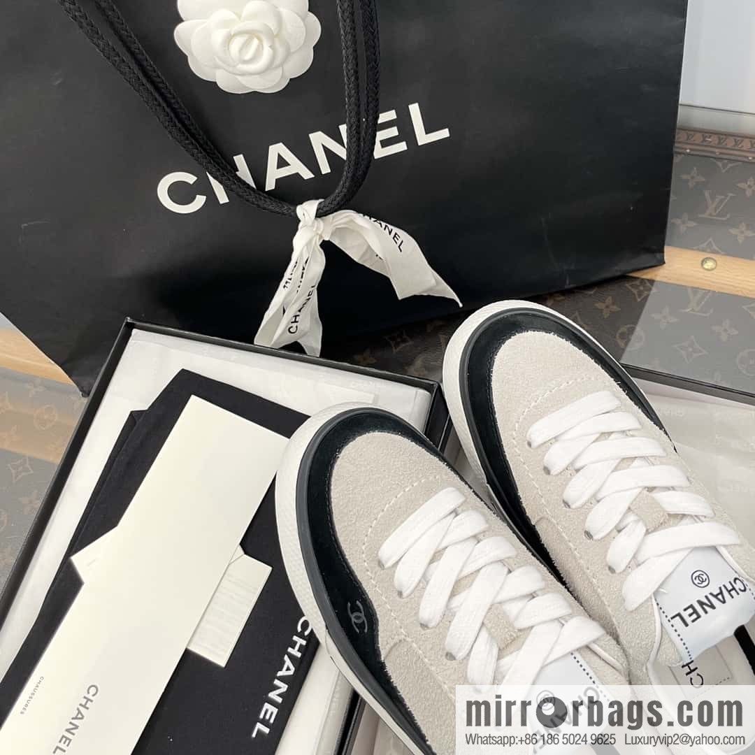 CHANEL Xiaoxiang Thick-soled heightening casual sports board shoes