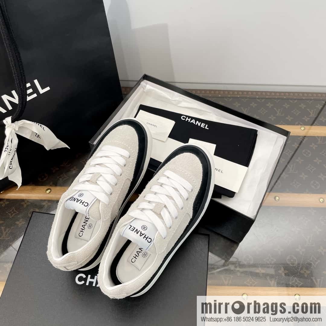 CHANEL Xiaoxiang Thick-soled heightening casual sports board shoes